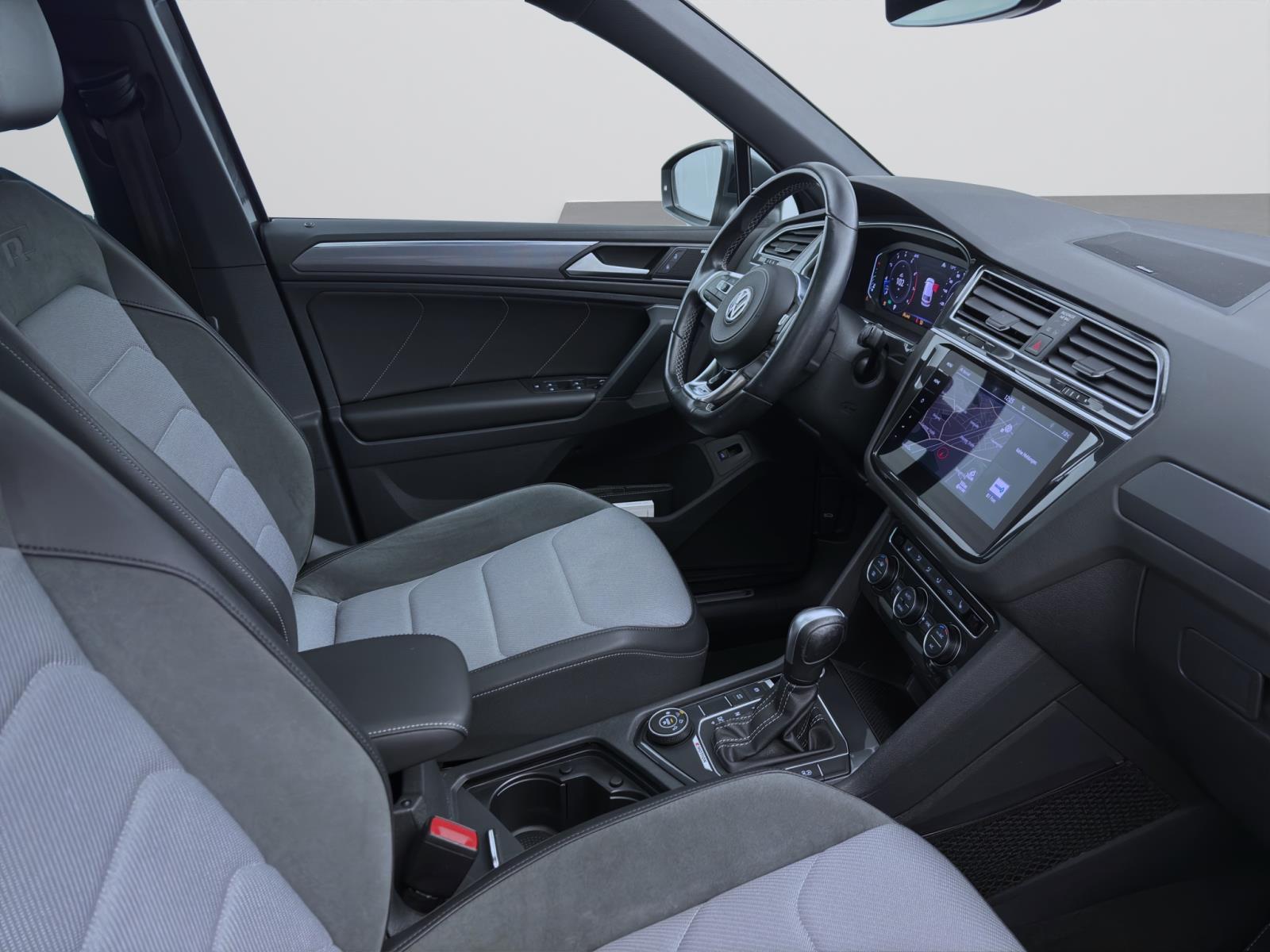 Volkswagen Tiguan 2.0 TSI DSG 4M HIGHLINE PANO KAMERA NAVI AHK