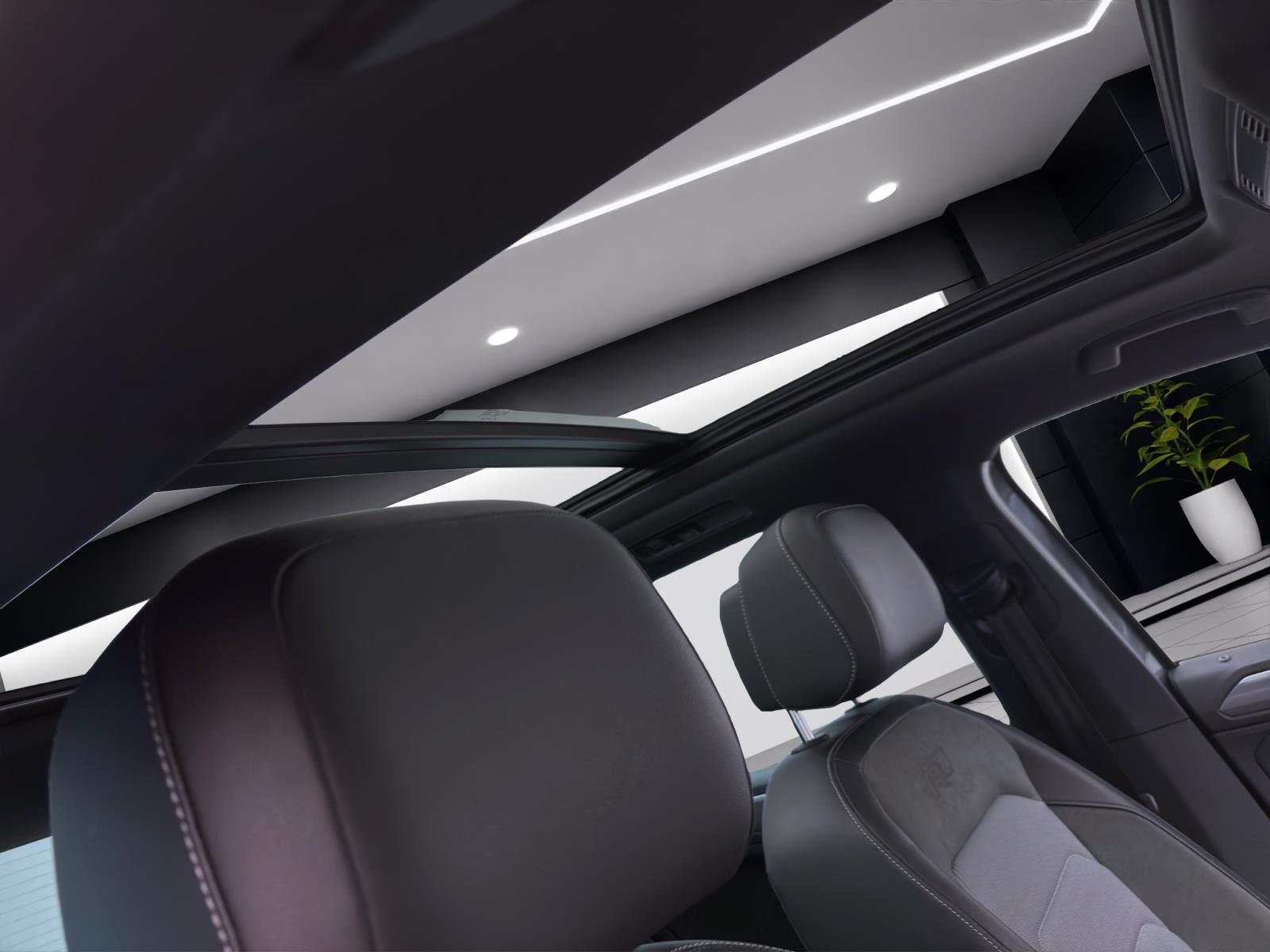 Volkswagen Tiguan 2.0 TSI DSG 4M HIGHLINE PANO KAMERA NAVI AHK