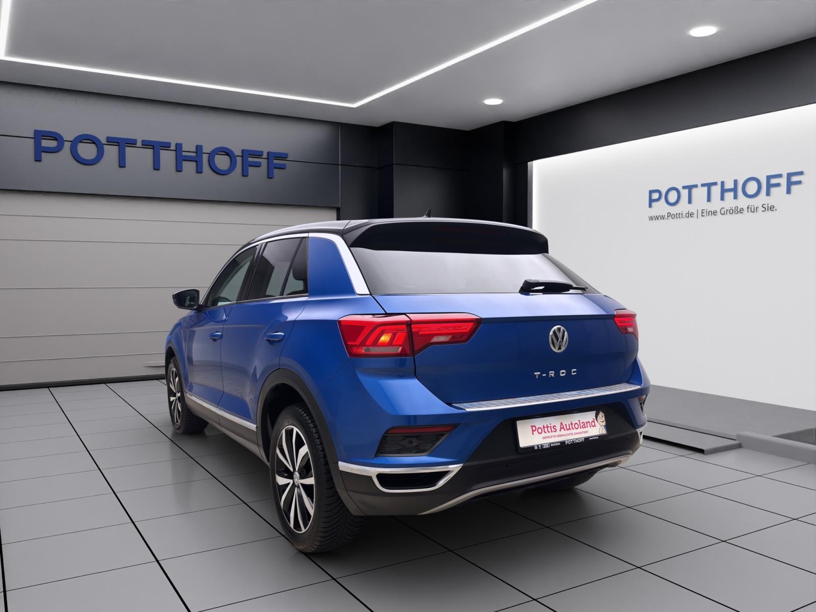 Volkswagen T-Roc 1.5 TSI STYLE NAVI PDC SITZHZG KLIMA