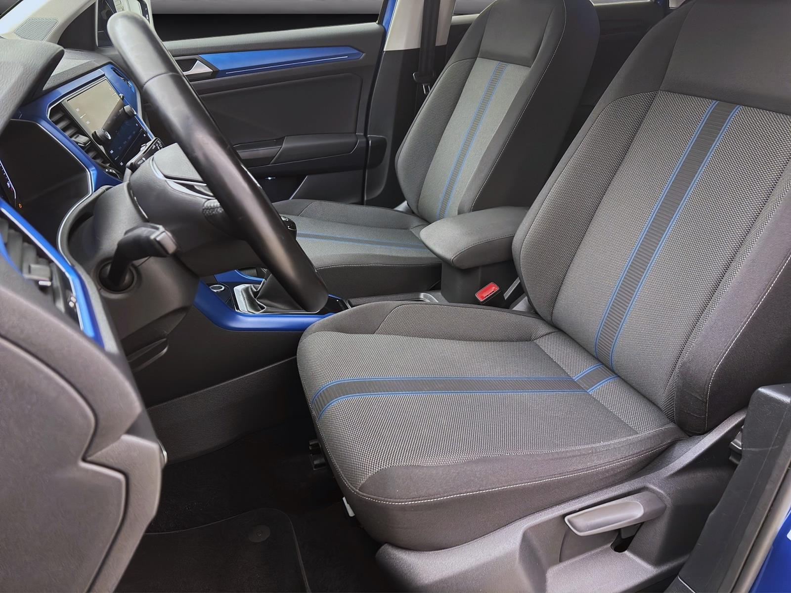Volkswagen T-Roc 1.5 TSI STYLE NAVI PDC SITZHZG KLIMA