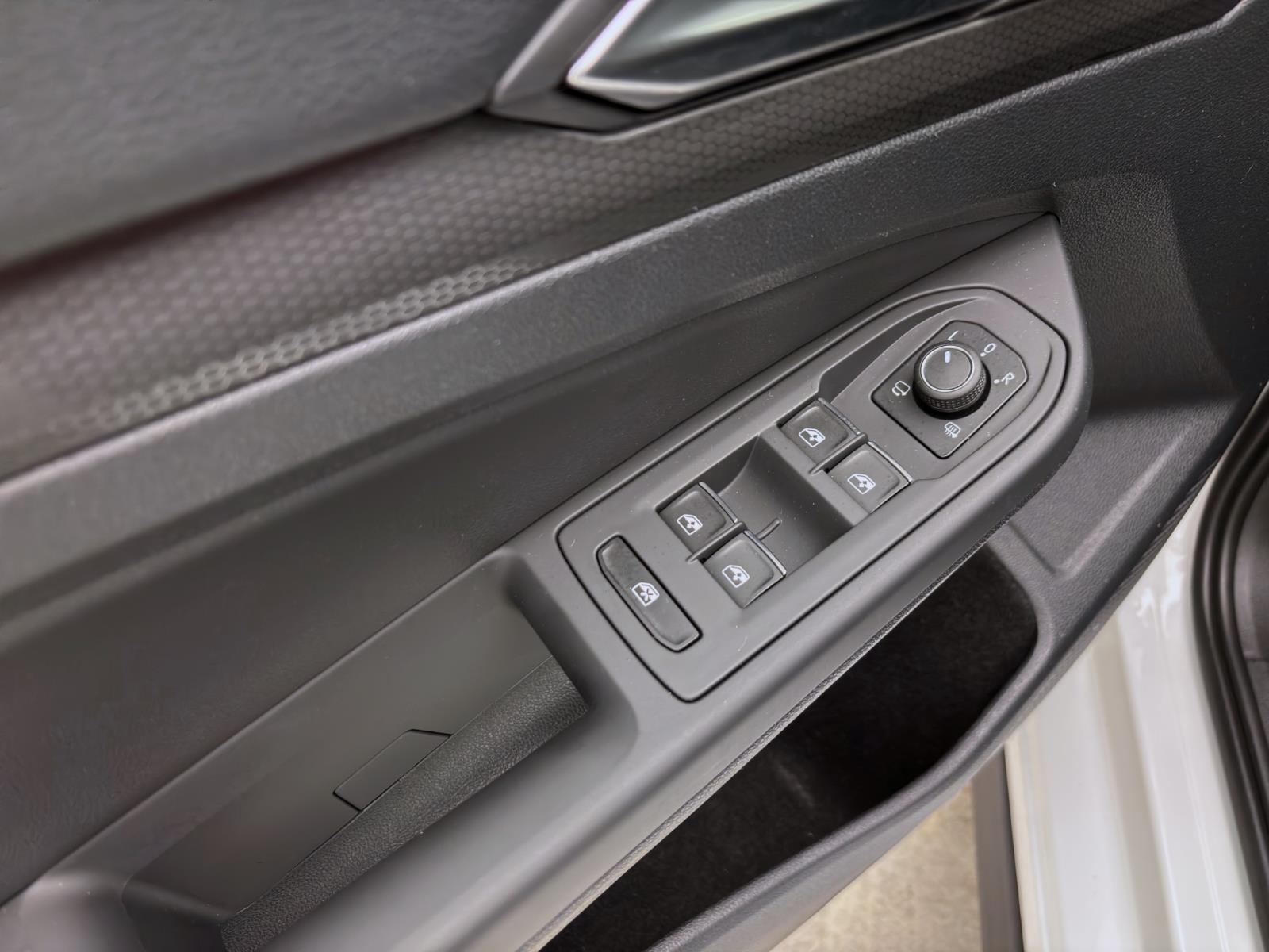 Volkswagen Golf GTI STDHZG LEDER LM19 NAVI