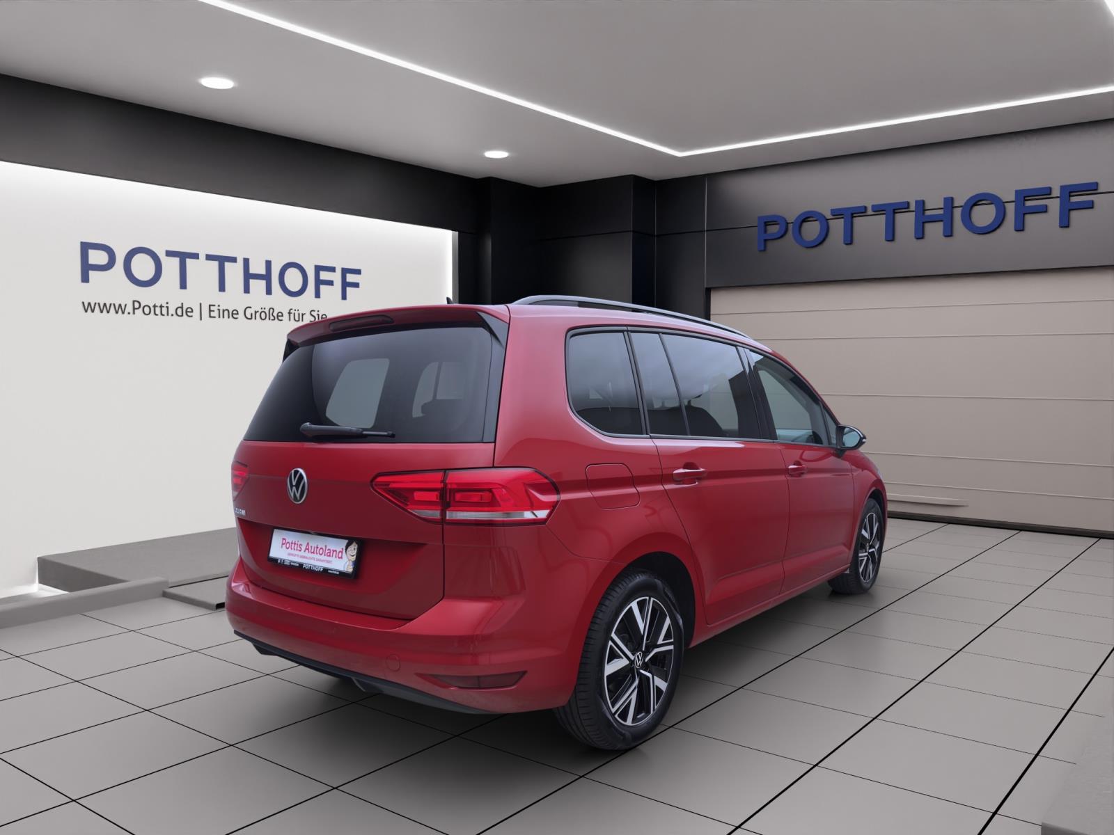 Volkswagen Touran 1.5 TSI HIGHLINE NAVI AHK KAMERA PDC