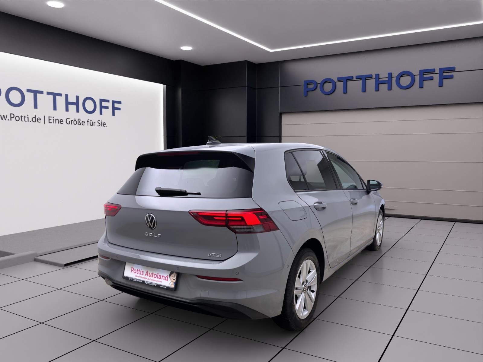 Volkswagen Golf 1.5 eTSI DSG LIFE NAVI KAMERA PDC KLIMA