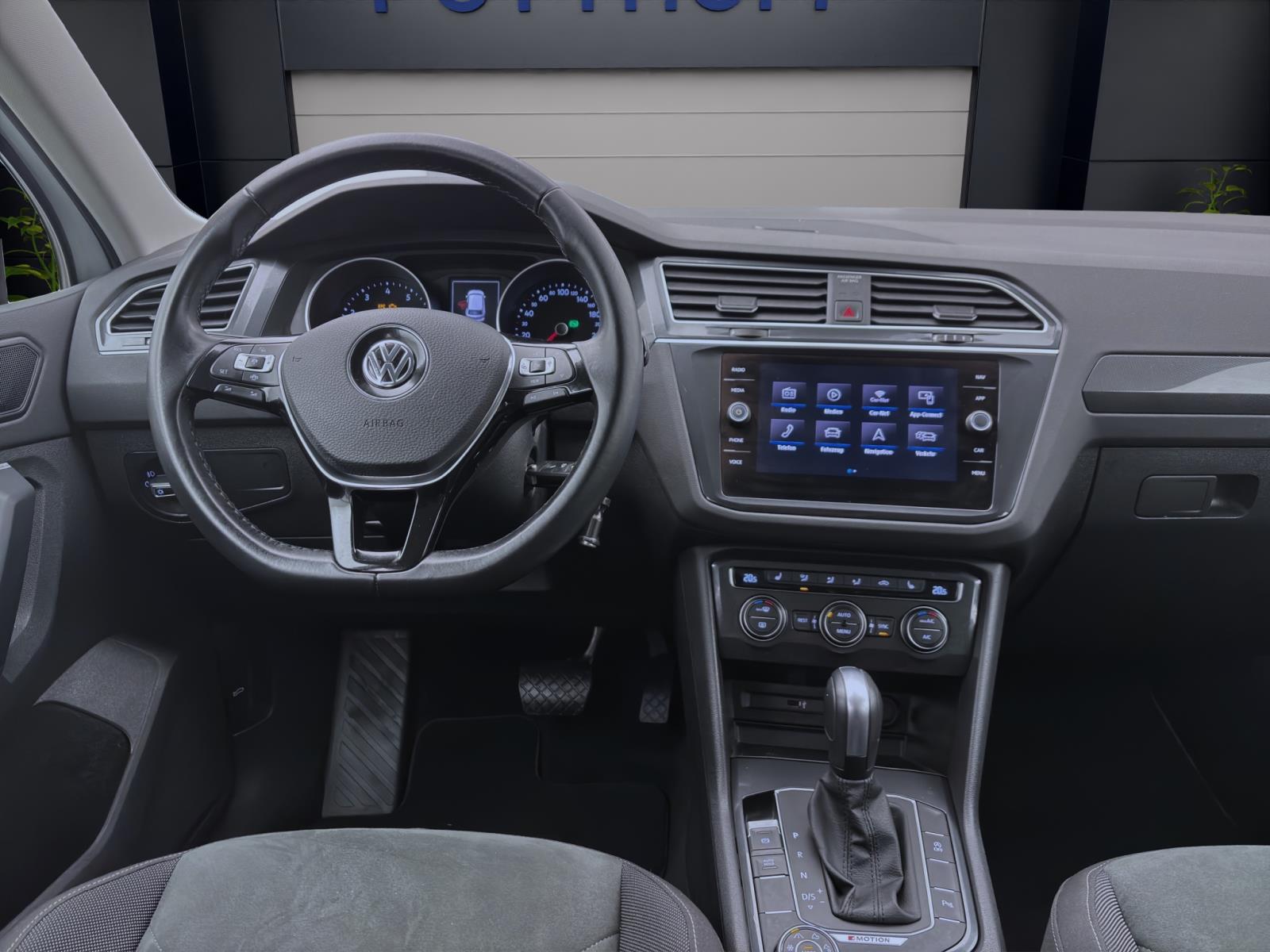 Volkswagen Tiguan 2.0 TSI DSG 4M HIGHLINE NAVI SITZHZ PDC LED