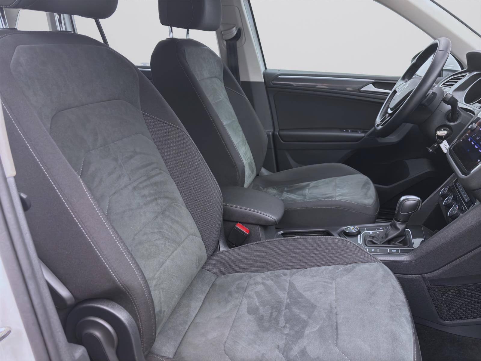 Volkswagen Tiguan 2.0 TSI DSG 4M HIGHLINE NAVI SITZHZ PDC LED