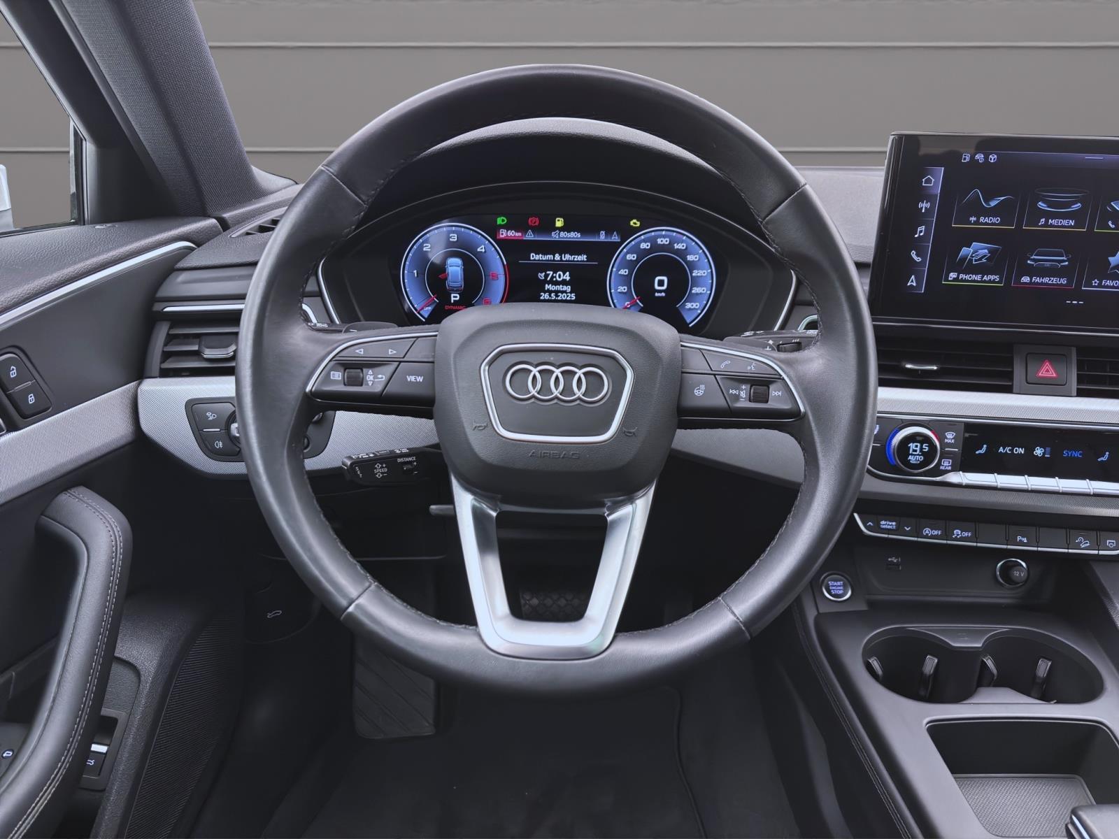 Audi A4 allroad 40 TDI Q BUSINESS KAMERA HuD AHK PANO