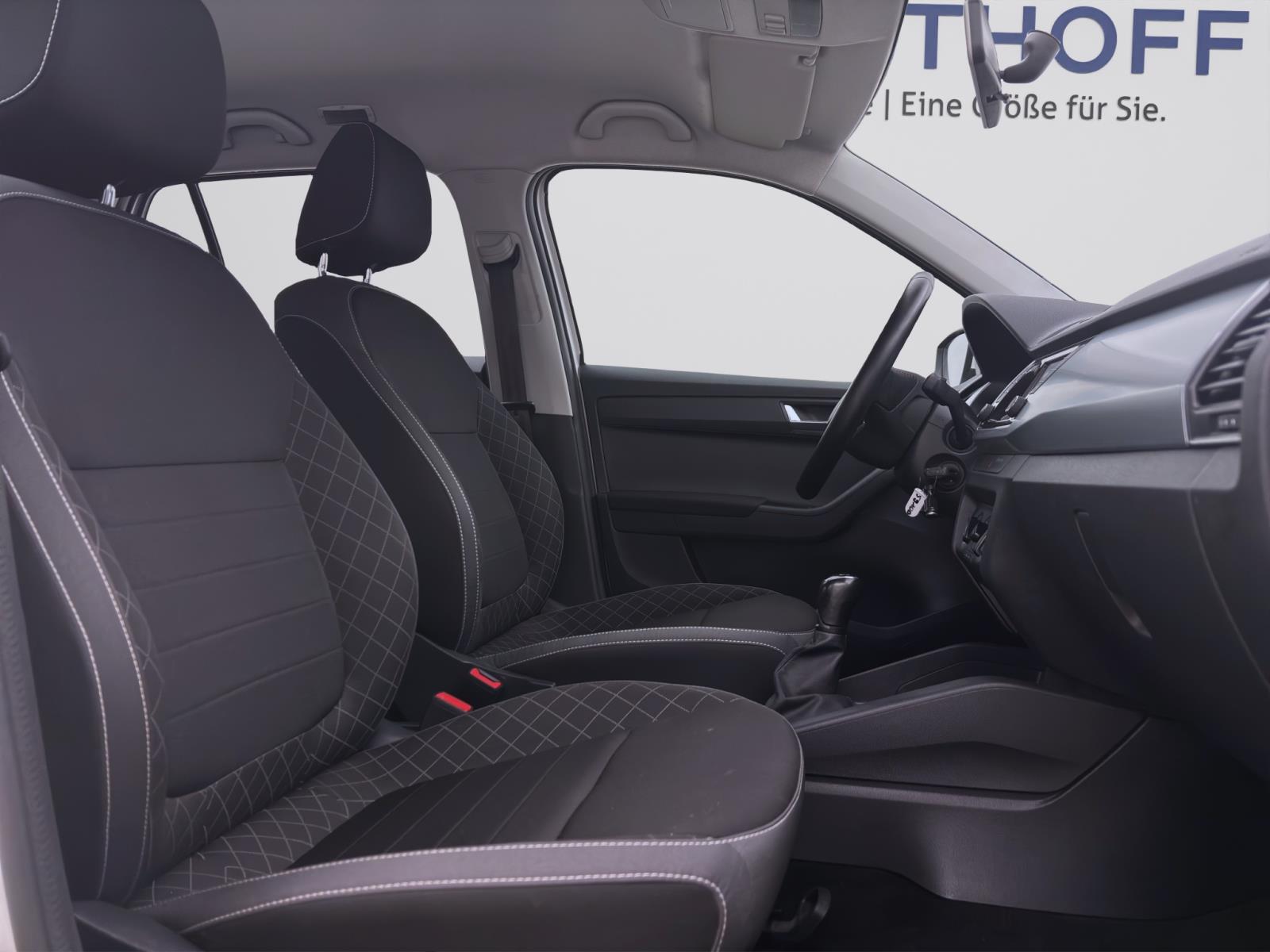 Skoda Fabia 1.0 TSI AMBITION NAVI KLIMA DAB+