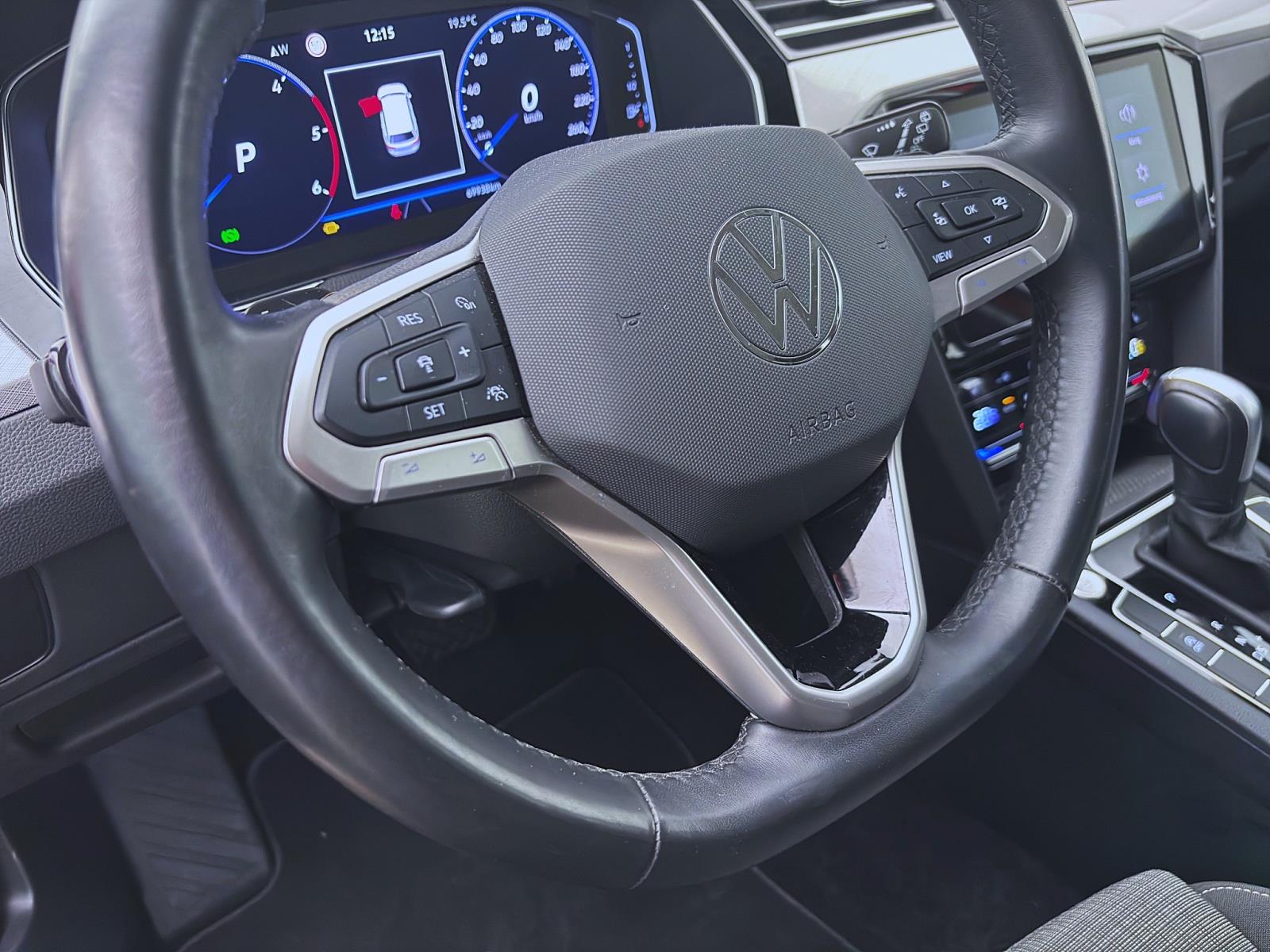 Volkswagen Passat Variant 2.0 TDI DSG BUSINESS NAVI KAMERA PDC LED
