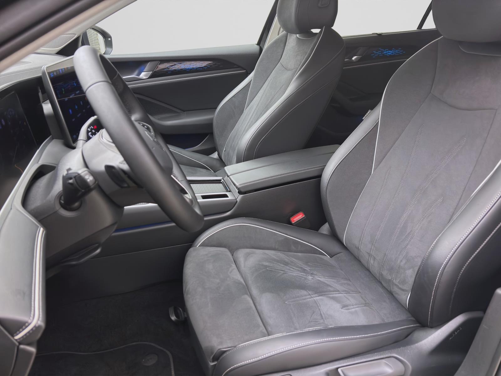 Volkswagen Passat Variant 2.0 TDI DSG ELEGANCE AHK NAVI KAMERA
