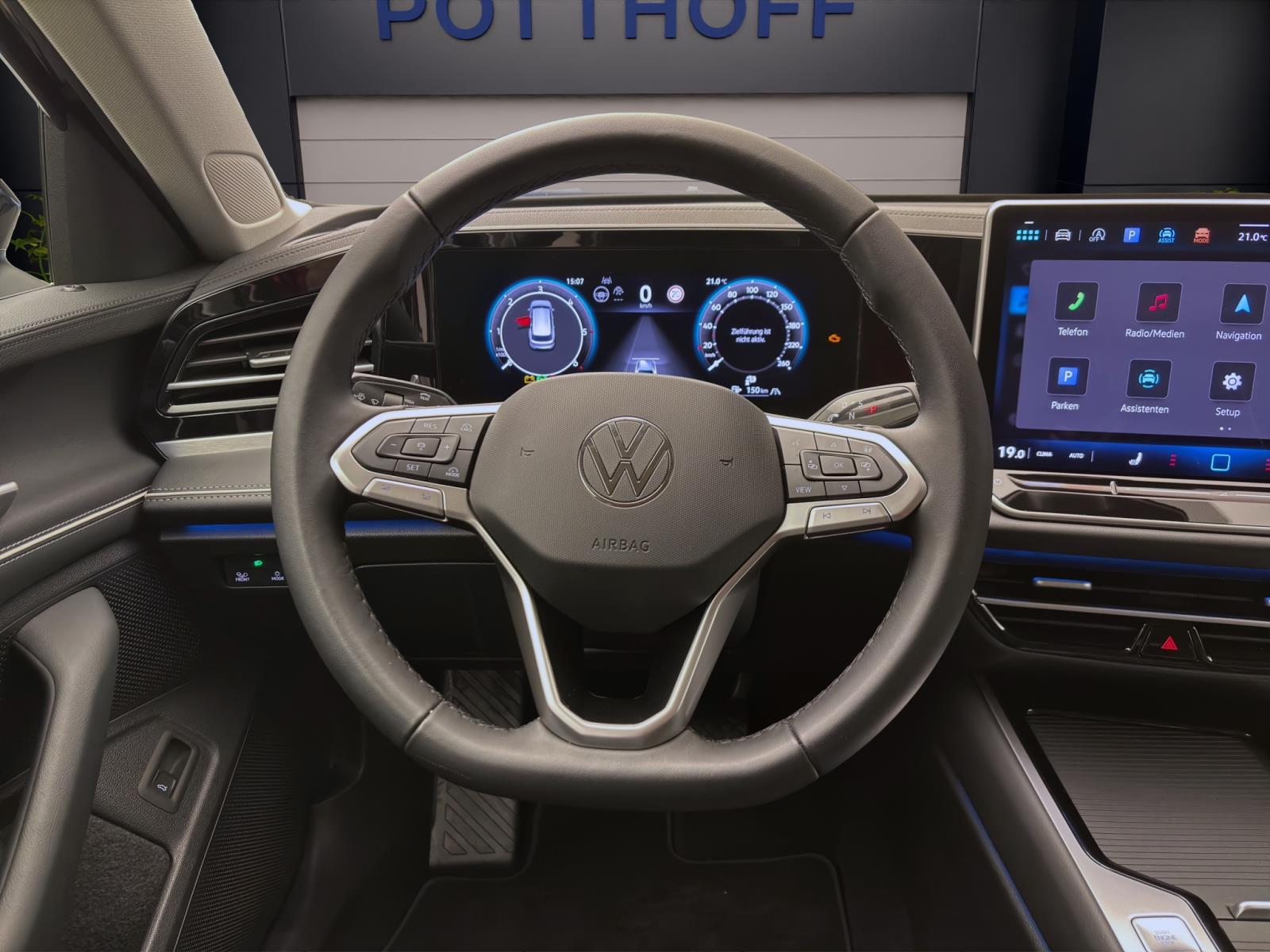 Volkswagen Passat Variant 2.0 TDI DSG ELEGANCE AHK NAVI KAMERA