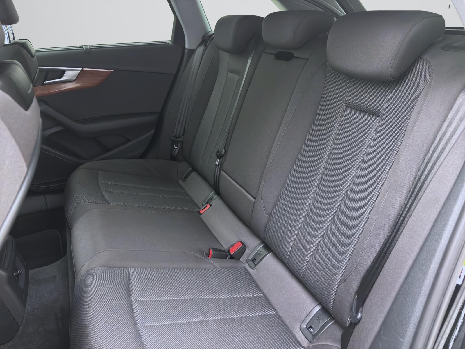 Audi A4 Avant 40 TFSI ADVANCED MATRIX NAVI HuD PANO