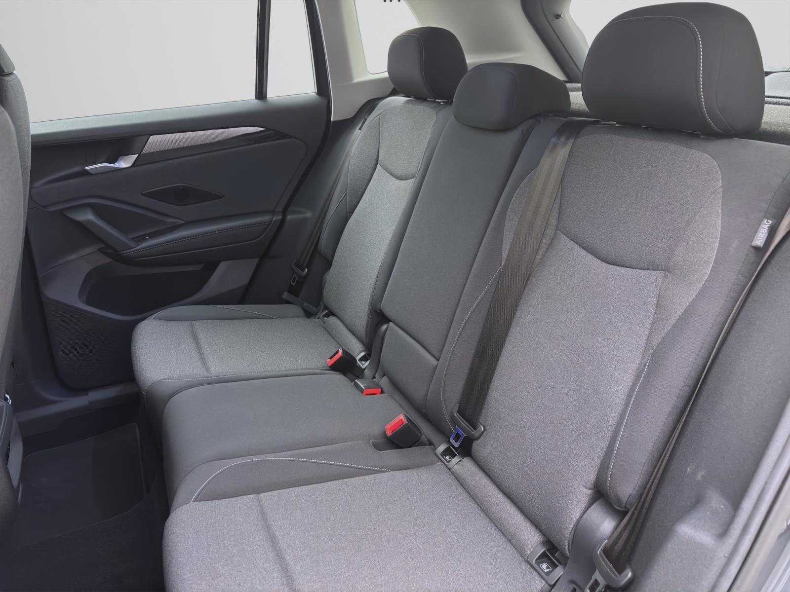 Volkswagen Tiguan 1.5 eTSI DSG NAVI AHK KAMERA PDC