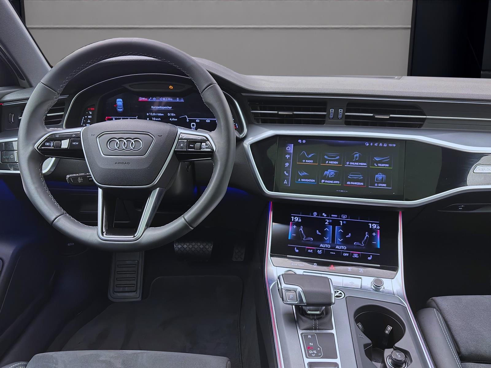 Audi A6 45 TFSI Q S LINE LM19 PANO NAVI MATRIX
