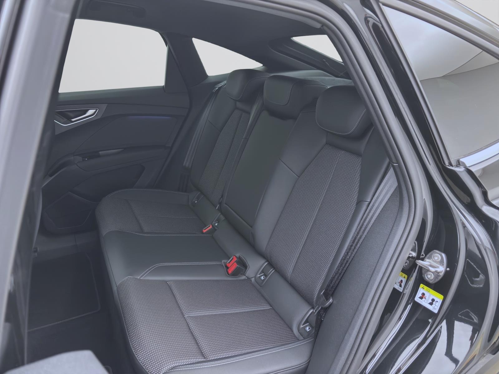 Audi Q4 e-tron Sportback 45 LM21 VIRTUAL NAVI MATRIX