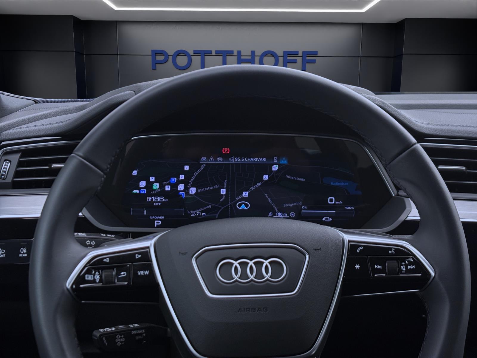 Audi Q8 e-tron 55 Q ADVANCED MATRIX NAVI HuD LM21