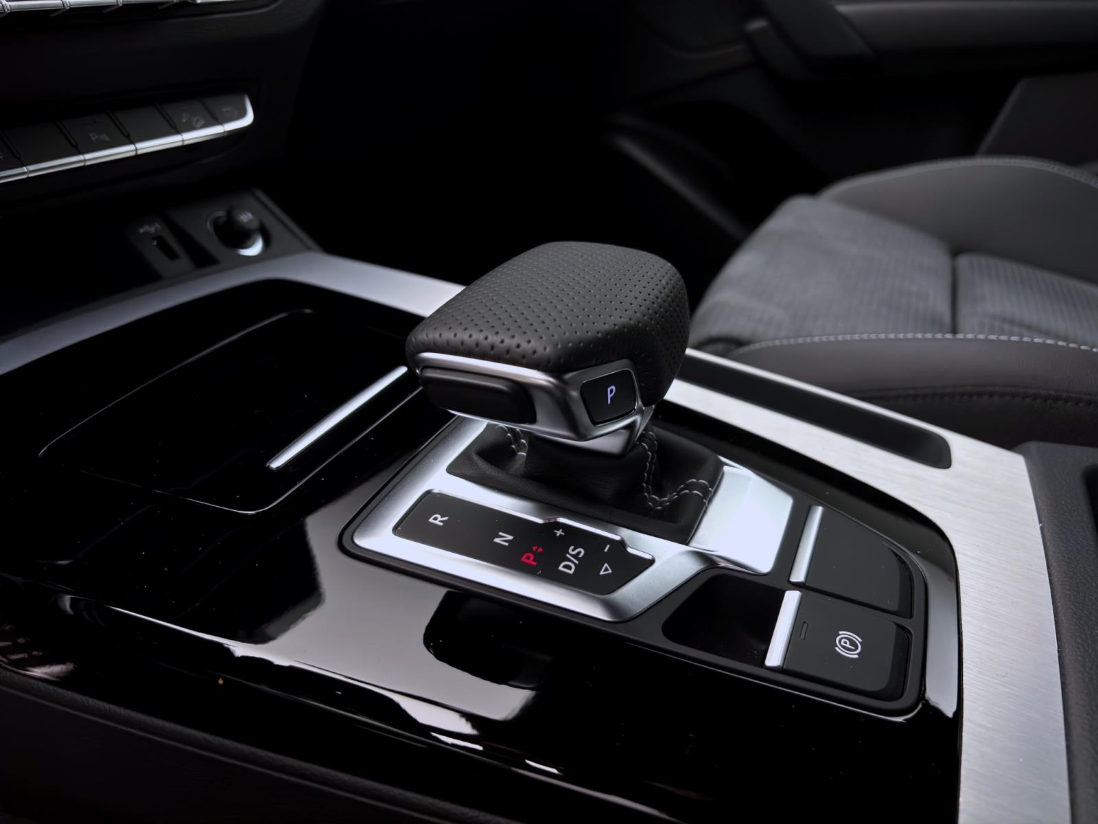 Audi Q5 35 TDI S LINE MATRIX eKLAPPE NAVI LM20
