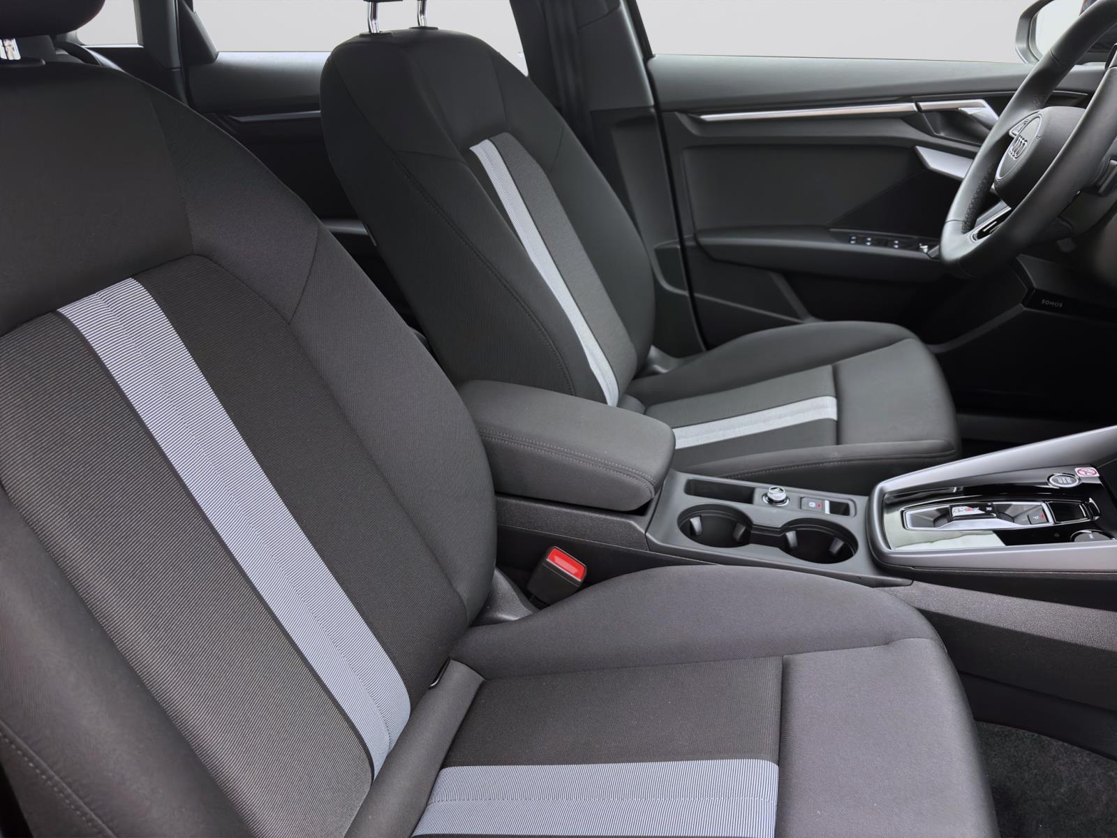 Audi A3 Sportback 35 TDI ADVANCED NAVI SONOS HuD LM17