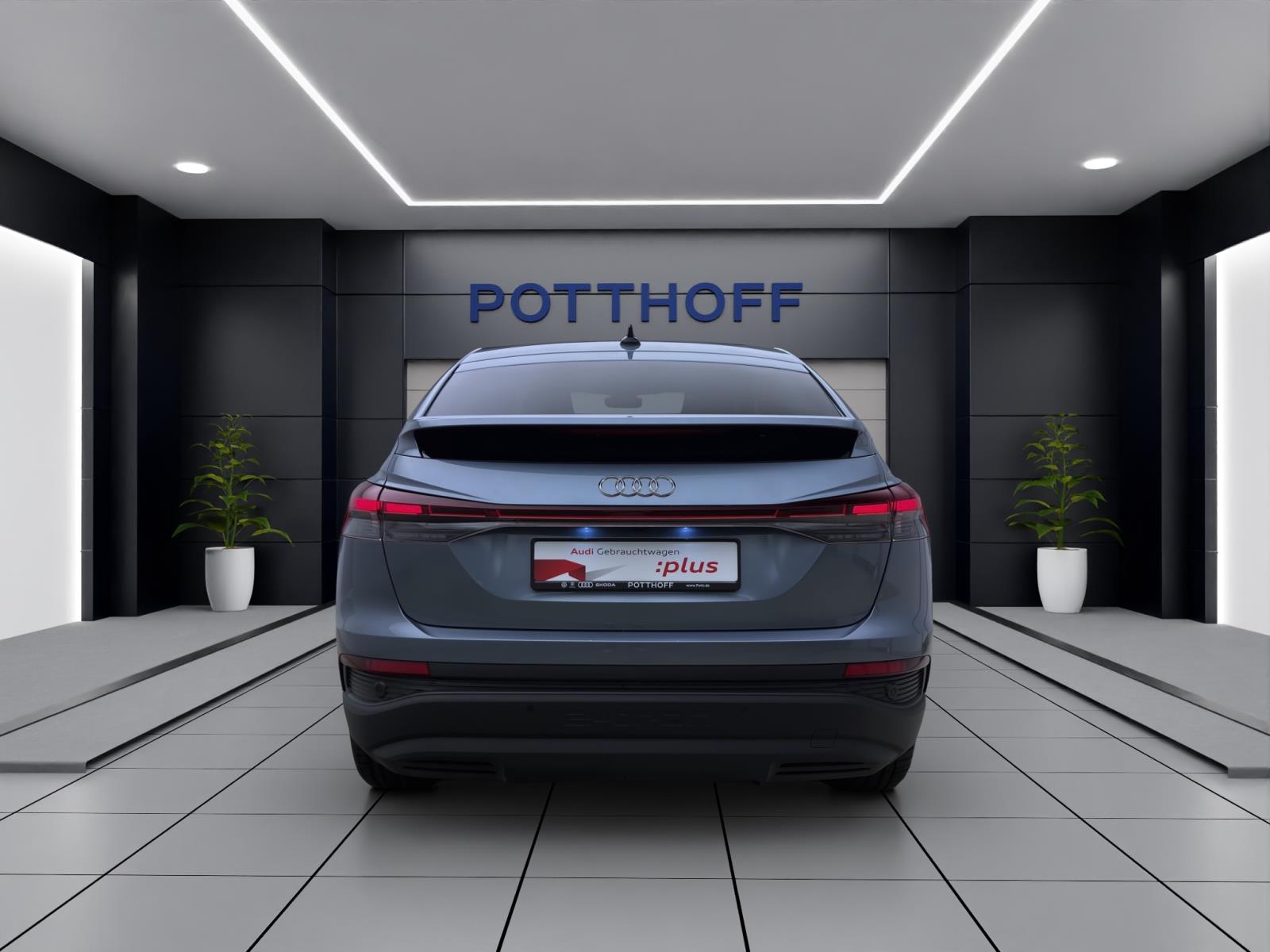 Audi Q4 e-tron Sportback 45 PDC KAMERA NAVI LM20