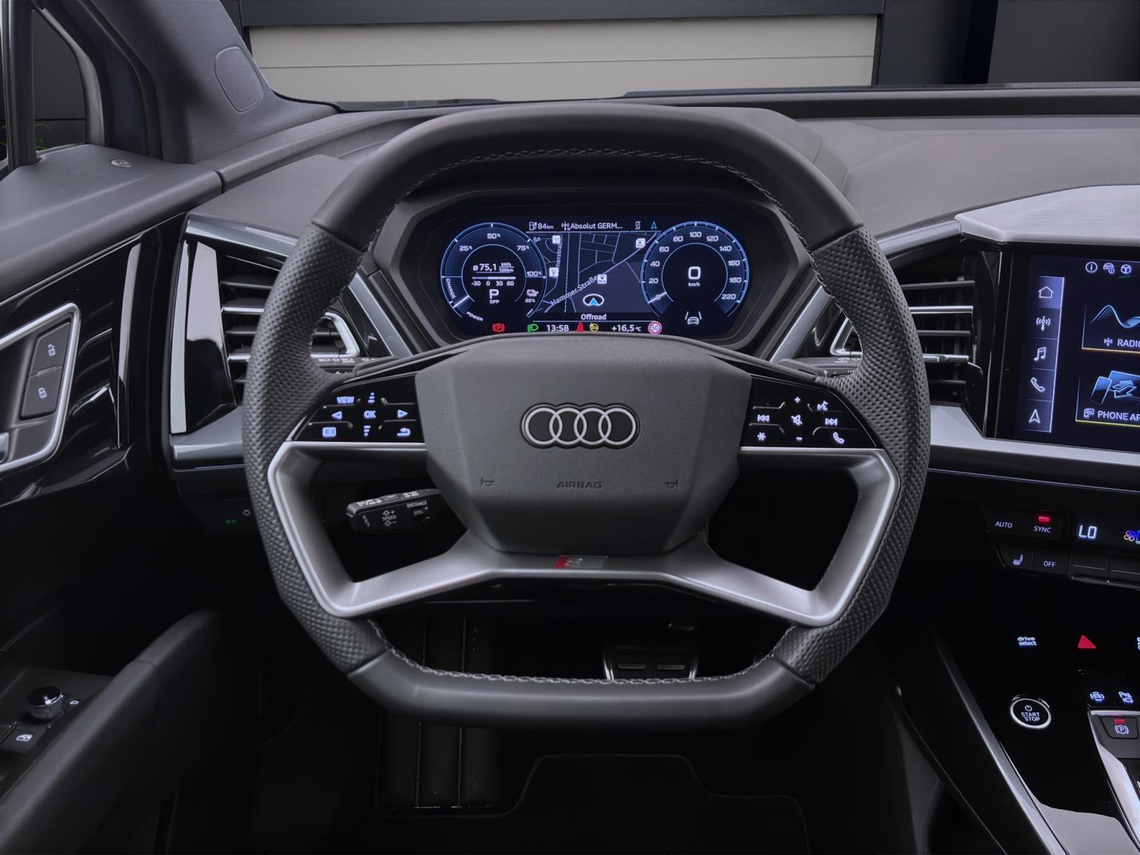 Audi Q4 e-tron Sportback 45 PDC KAMERA NAVI LM20