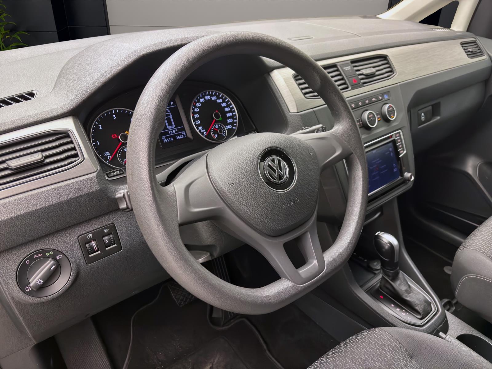 Volkswagen Caddy 2.0 TDI DSG NAVI PDC KLIMA AHK