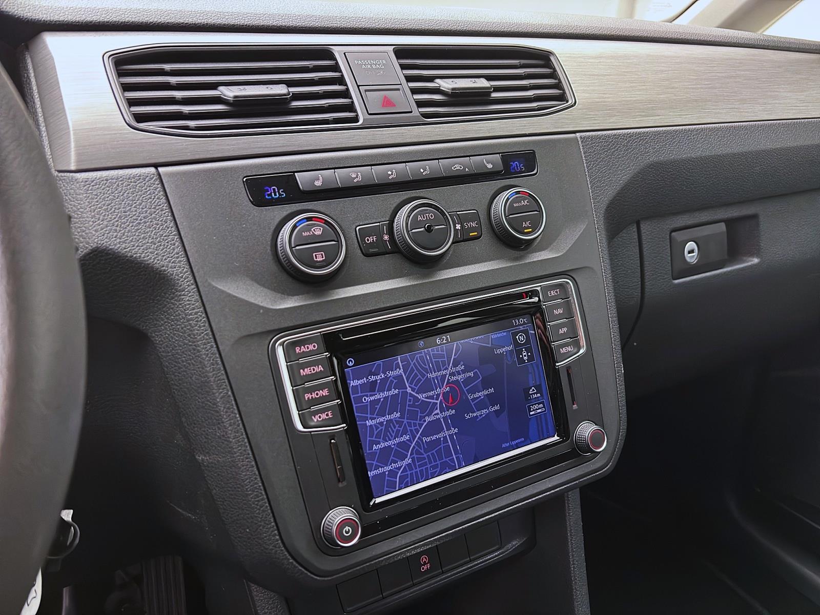 Volkswagen Caddy 2.0 TDI DSG NAVI PDC KLIMA AHK