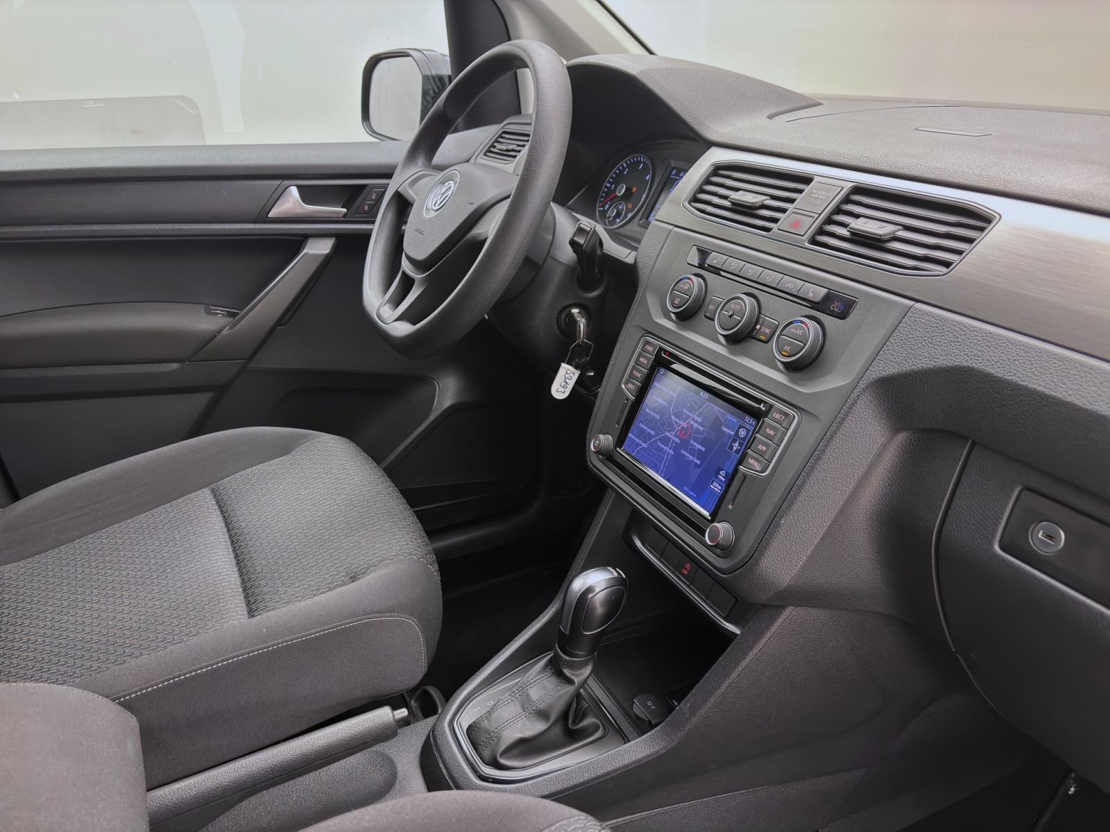 Volkswagen Caddy 2.0 TDI DSG NAVI PDC KLIMA AHK