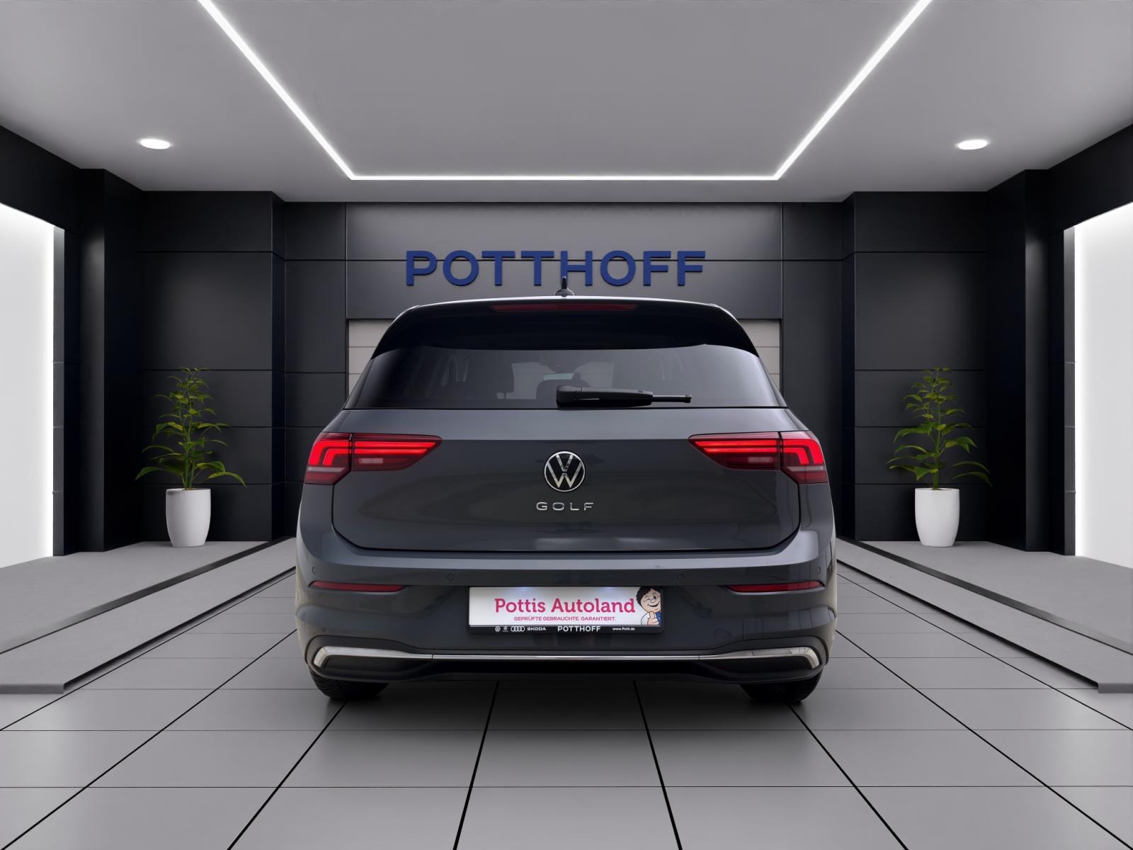 Volkswagen Golf 1.5 TSI GOAL NAVI AHK PDC LED