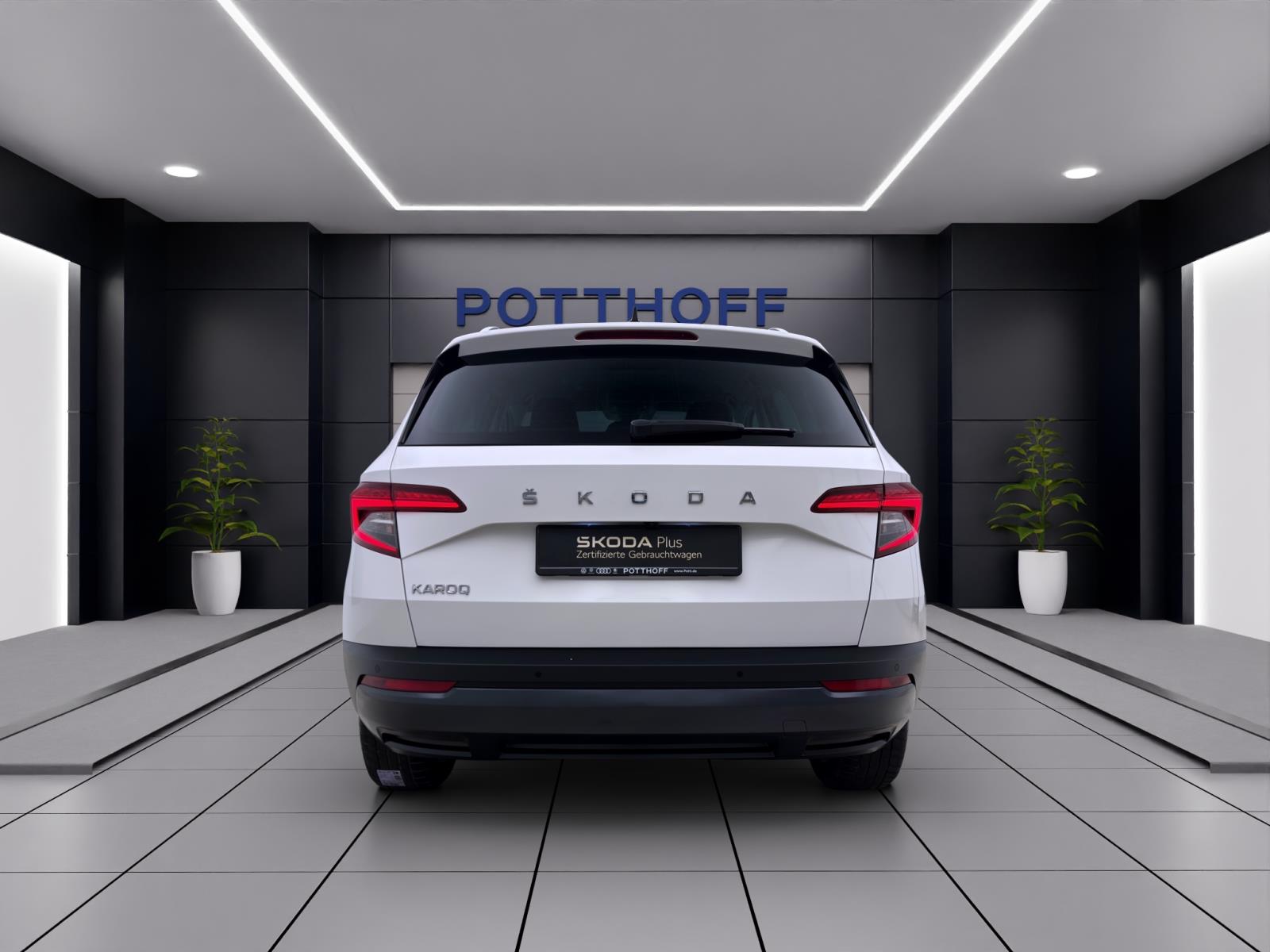 Skoda Karoq 2.0 TDI DSG CLEVER NAVI AHK KAMERA PDC