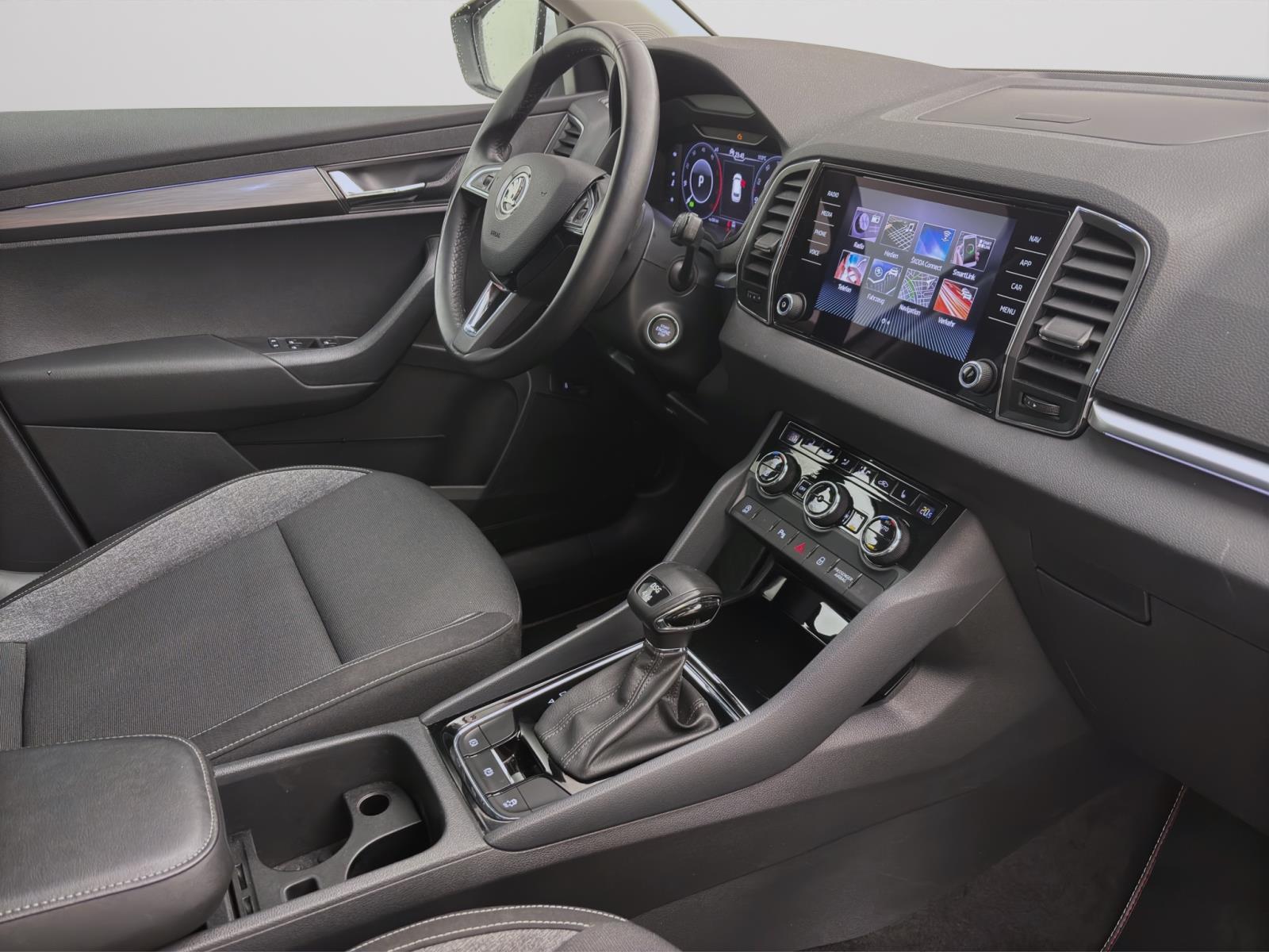 Skoda Karoq 2.0 TDI DSG 4x4 DRIVE 125 NAVI KAMERA ACC PDC