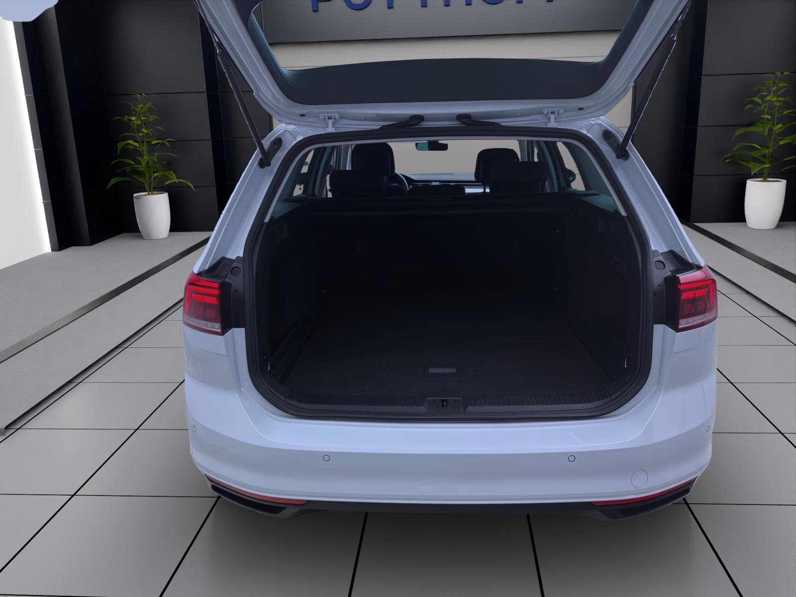 Volkswagen Passat Variant 2.0 TDI DSG BUSINESS AHK NAVI KAMERA ACC