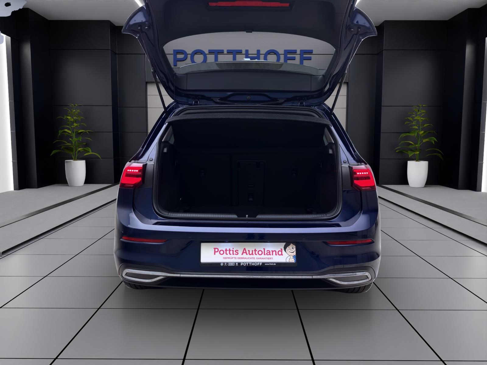 Volkswagen Golf 1.5 eTSI DSG STYLE NAVI IQ.LIGHT KAMERA