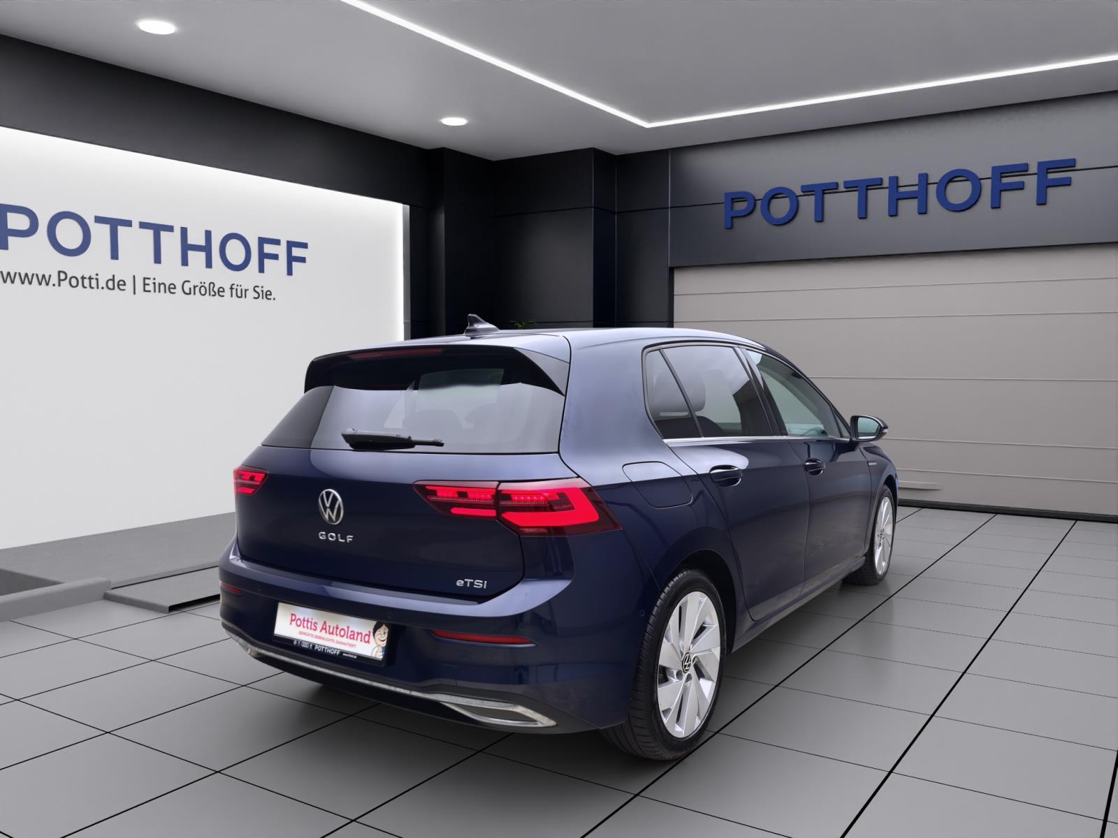 Volkswagen Golf 1.5 eTSI DSG STYLE NAVI IQ.LIGHT KAMERA