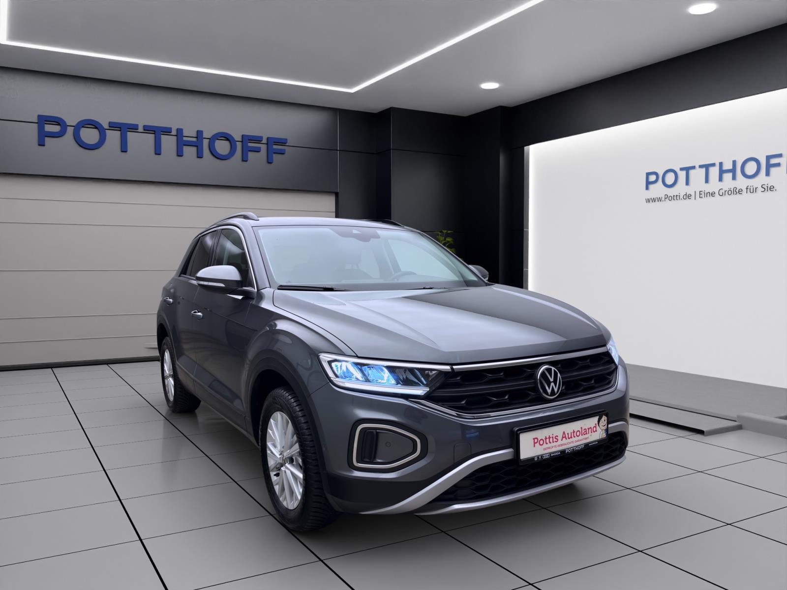 Volkswagen T-Roc 1.0 TSI LIFE NAVI KLIMA PDC SITZHZG