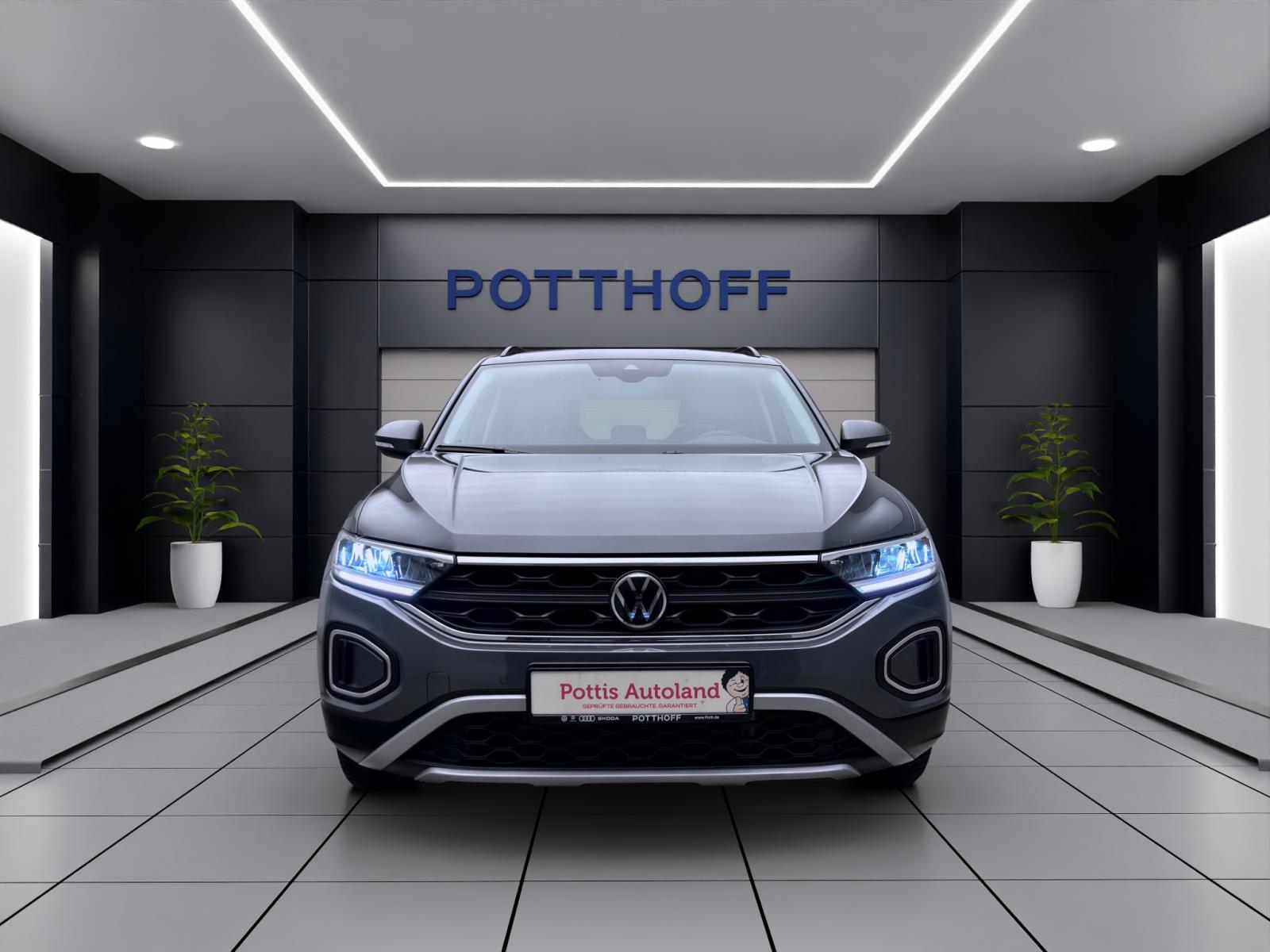 Volkswagen T-Roc 1.0 TSI LIFE NAVI KLIMA PDC SITZHZG