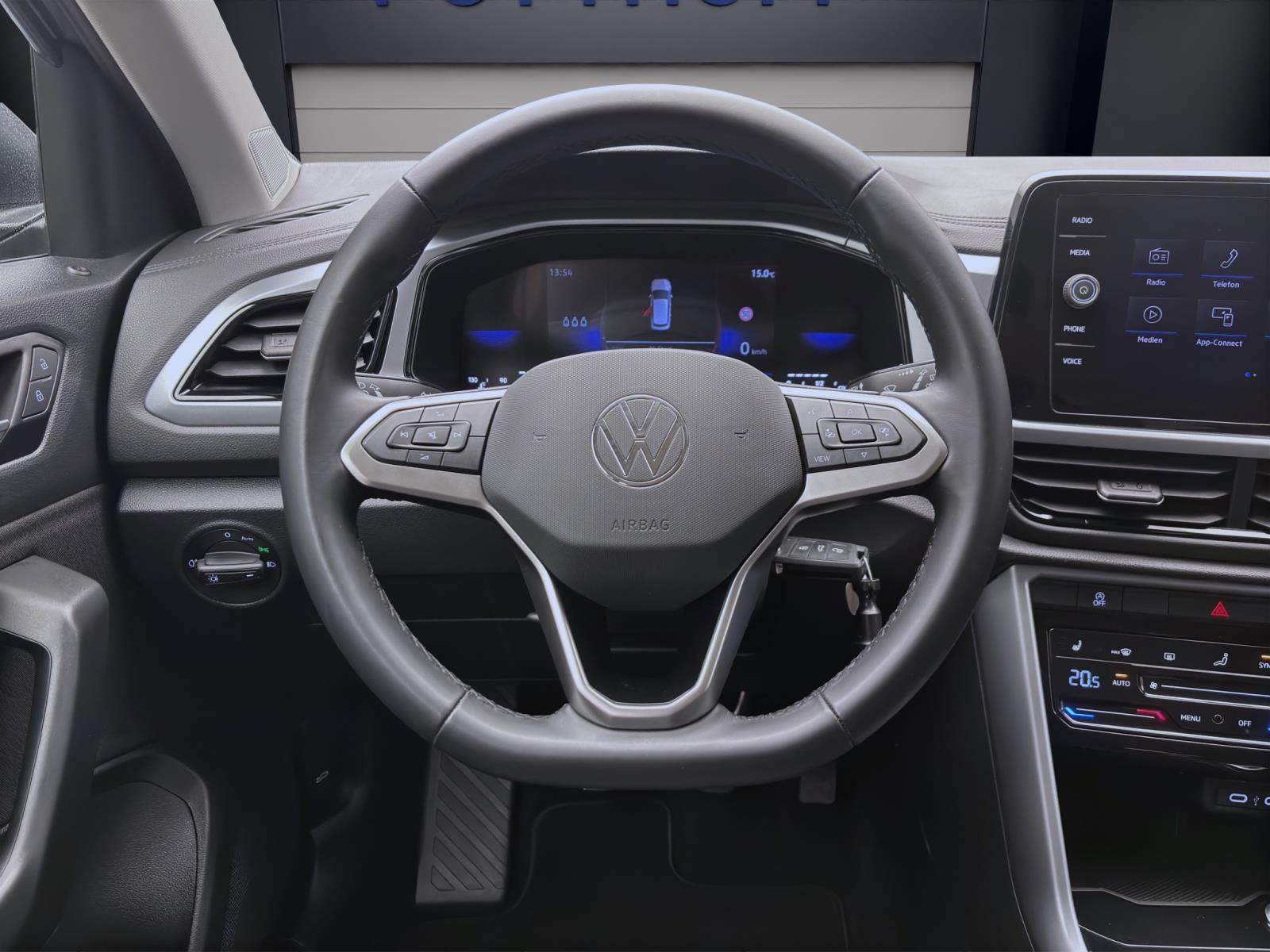 Volkswagen T-Roc 1.0 TSI LIFE NAVI KLIMA PDC SITZHZG