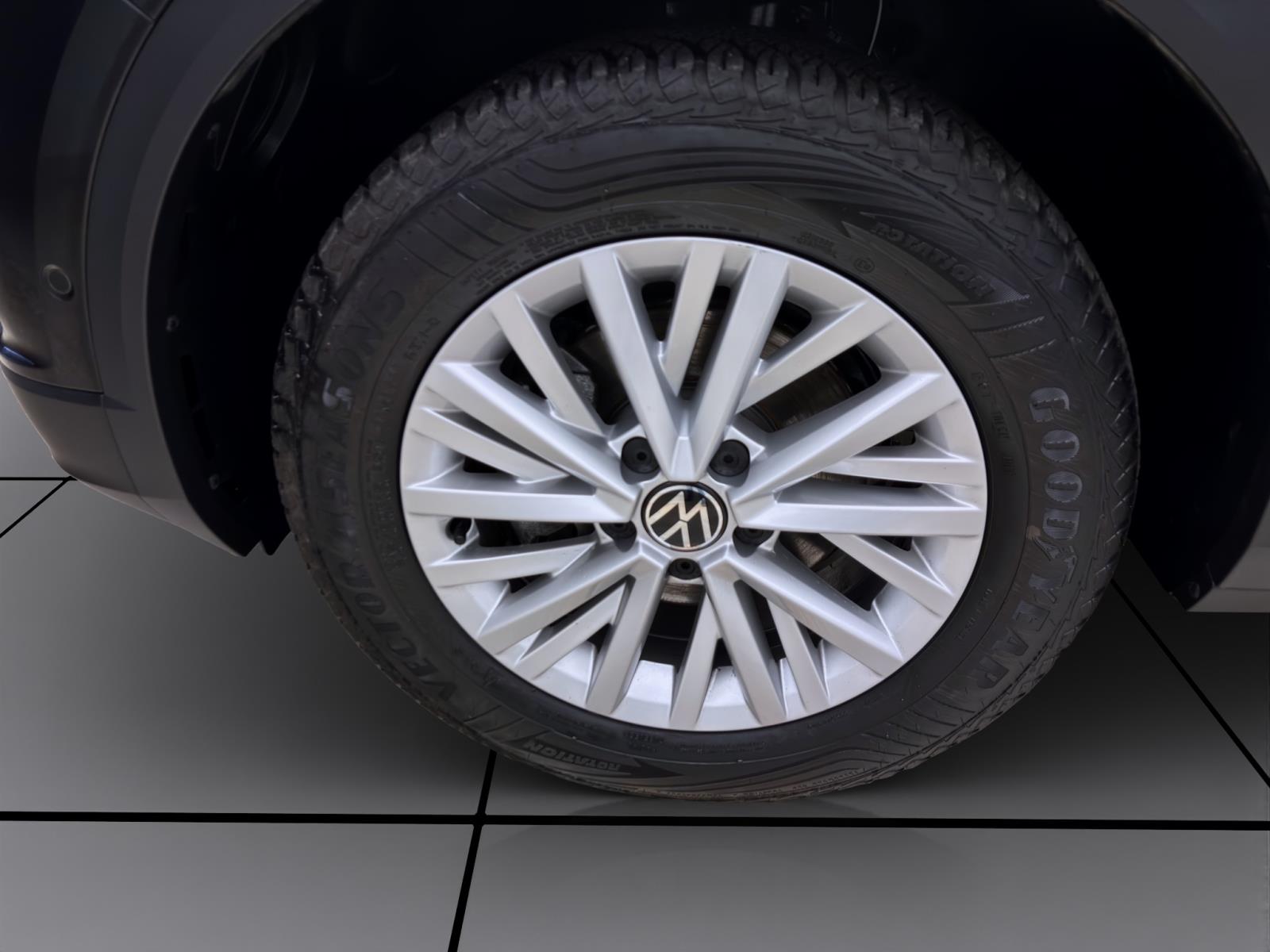 Volkswagen T-Roc 1.0 TSI LIFE NAVI KLIMA PDC SITZHZG