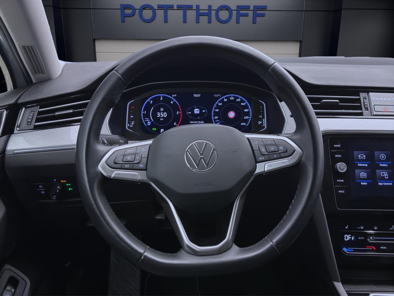 Volkswagen Passat Variant 2.0 TDI DSG BUSINESS NAVI AHK PDC ACC