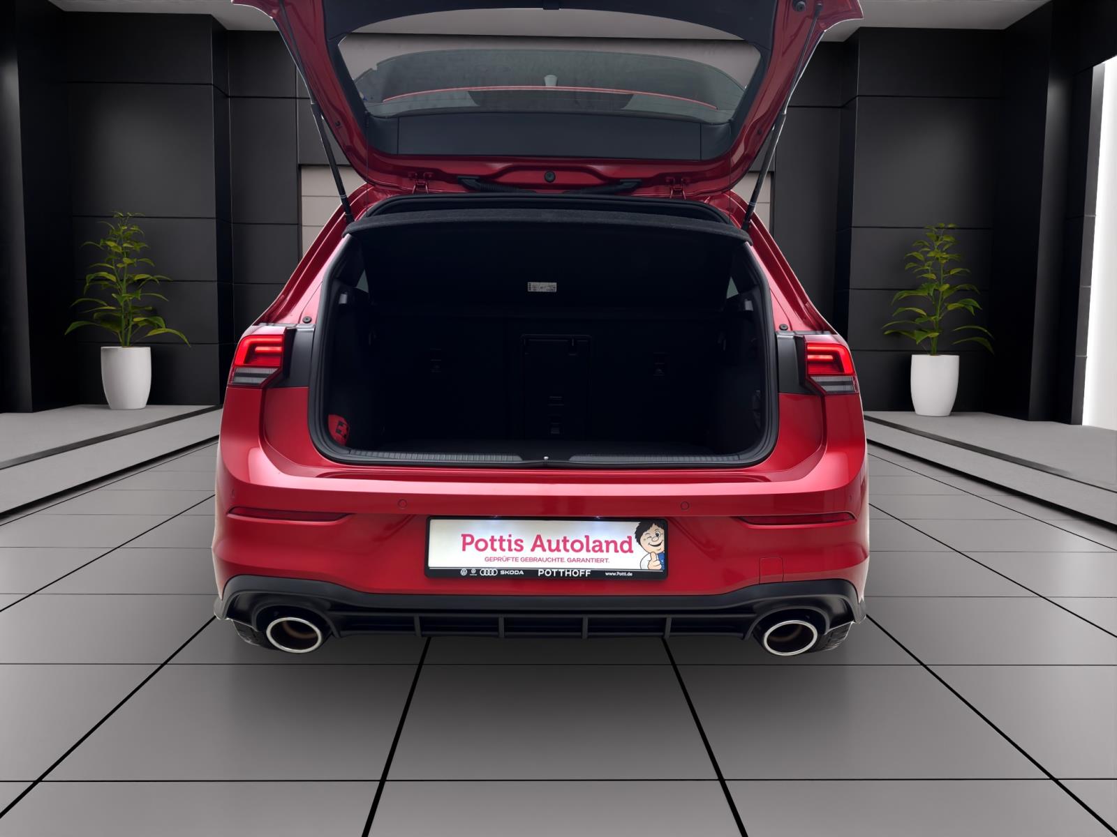 Volkswagen Golf GTI CLUBSPORT NAVI ACC PDC LM18