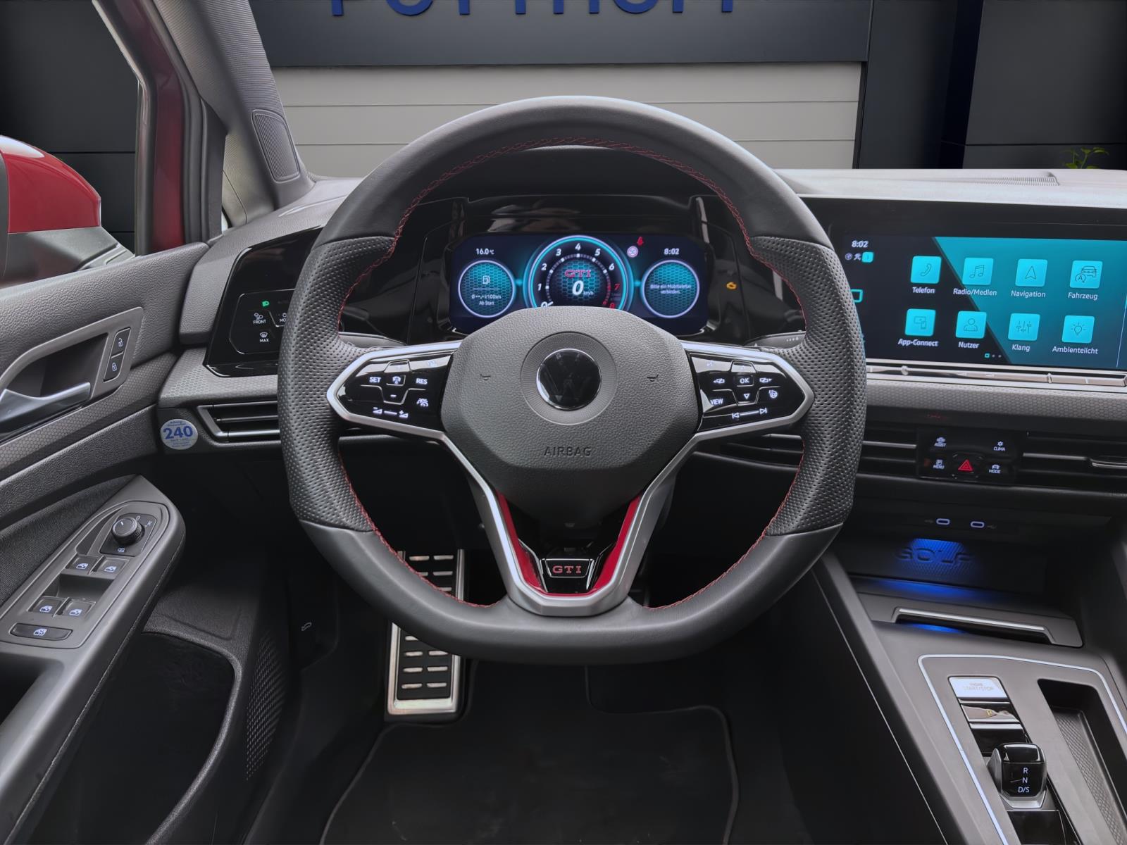 Volkswagen Golf GTI CLUBSPORT NAVI ACC PDC LM18