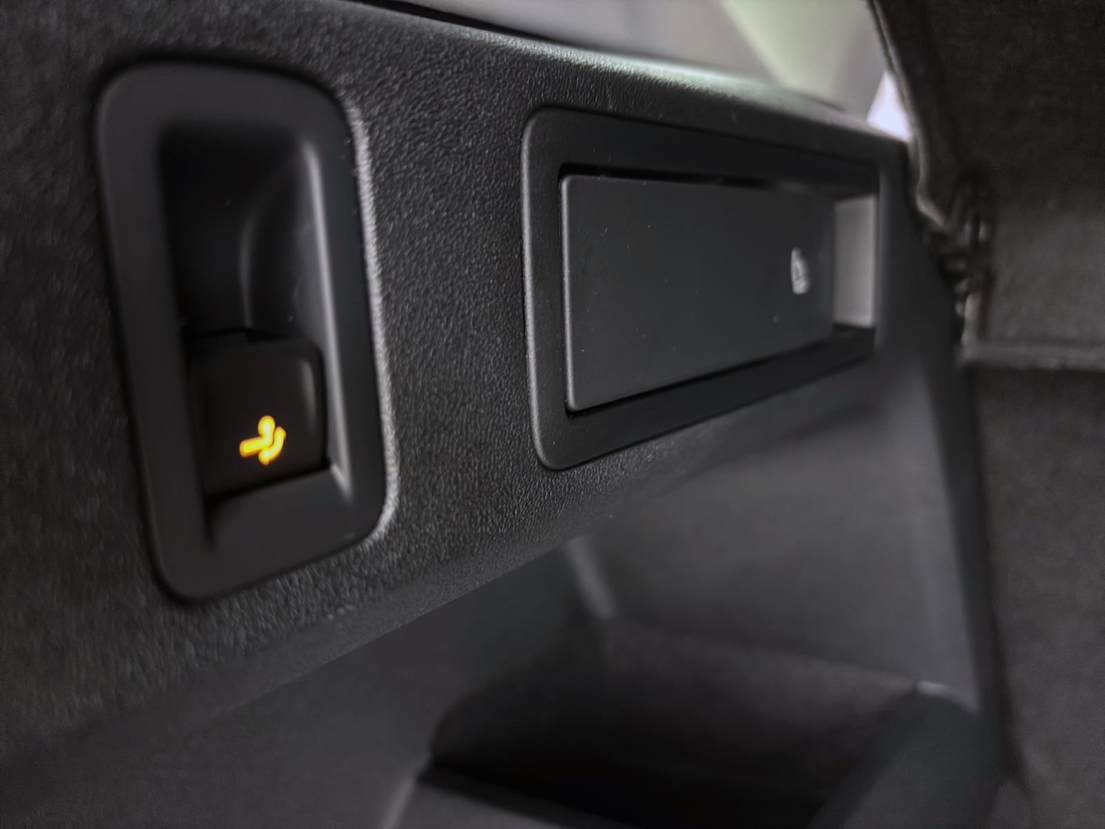 Volkswagen Tiguan 1.5 eTSI DSG GOAL NAVI AHK ACC KAMERA