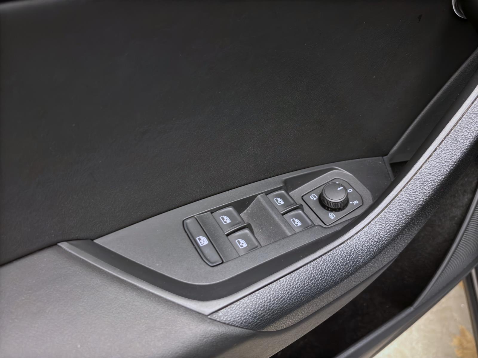 Skoda Kodiaq 2.0 TSI DSG 4x4 SOLEIL STANDHZG AHK NAVI KAMERA