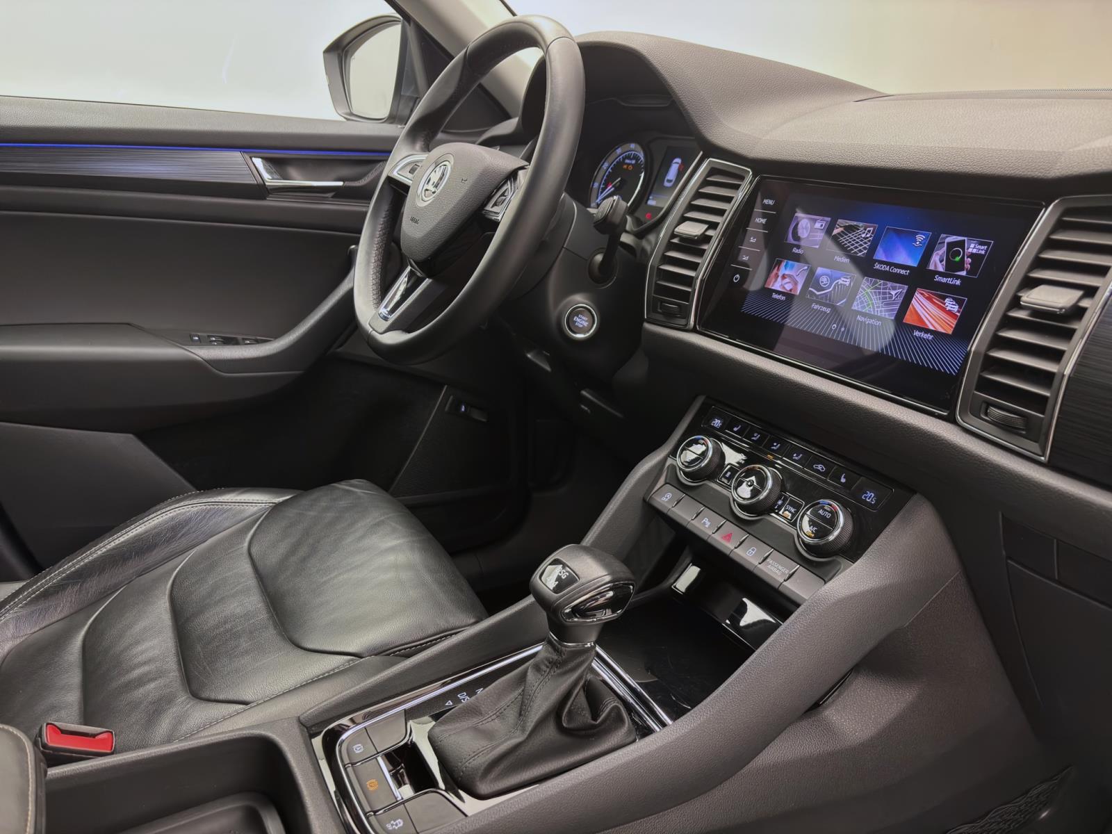 Skoda Kodiaq 2.0 TSI DSG 4x4 SOLEIL STANDHZG AHK NAVI KAMERA