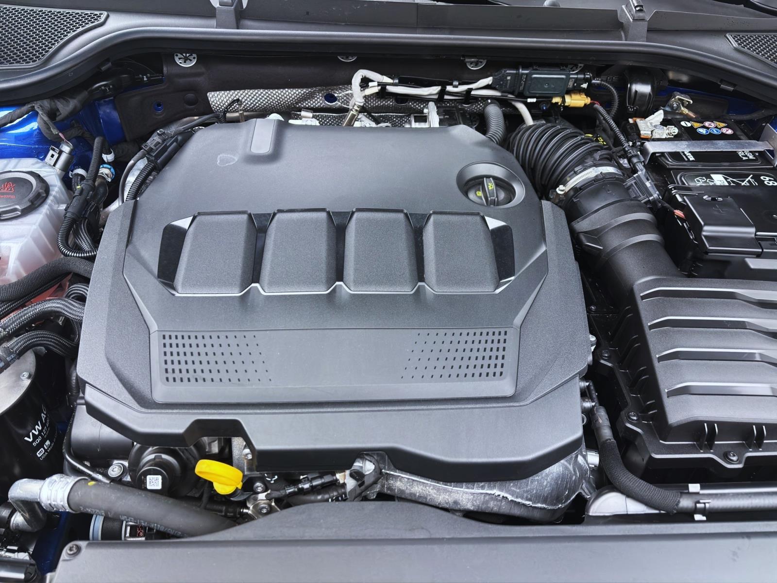 Bild 16: Skoda Octavia Combi 2.0 TDI DSG SELECTION AHK PANO 360° HuD