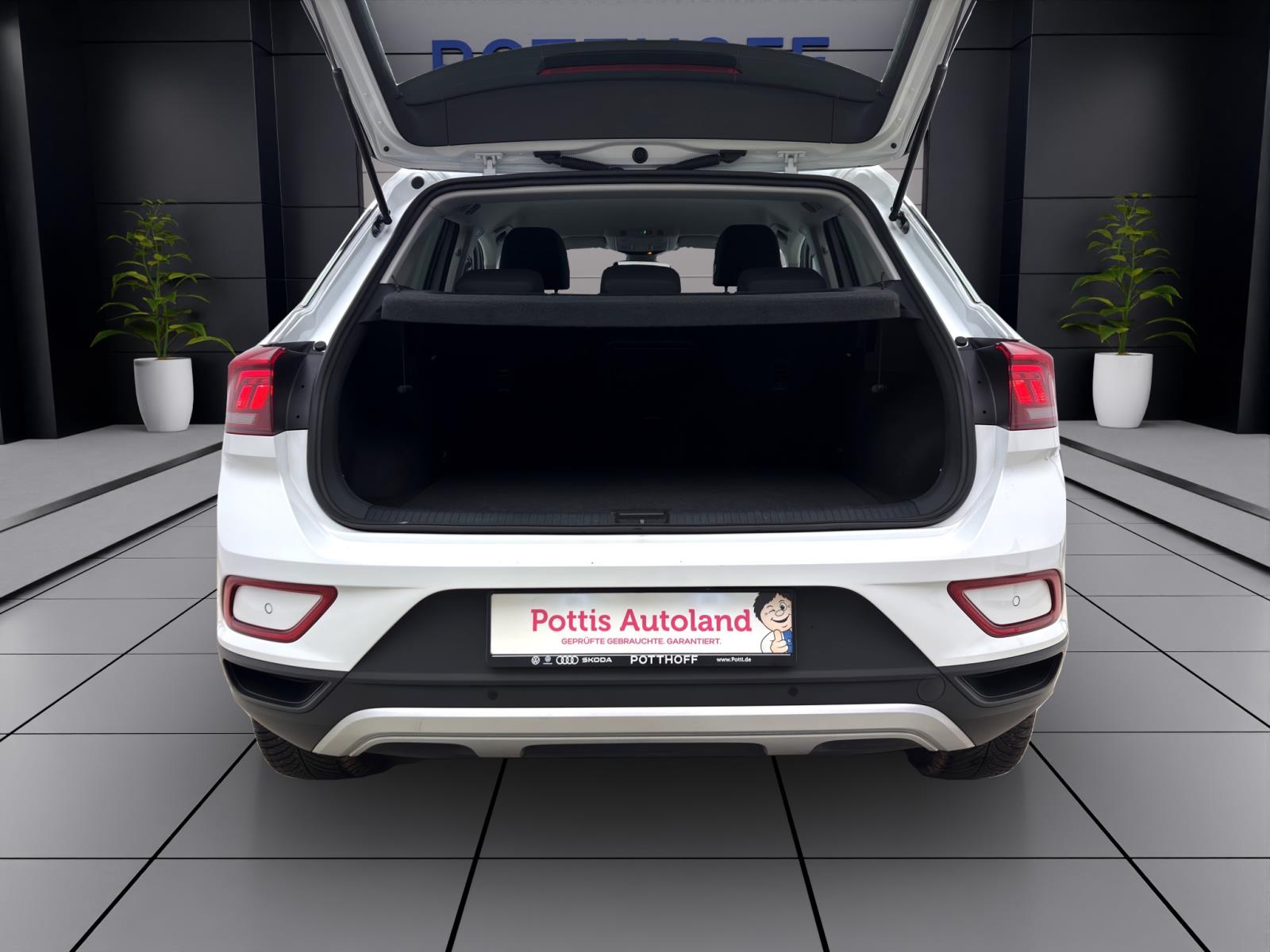 Volkswagen T-Roc 1.0 TSI LIFE NAVI LED SITZHZG LM16