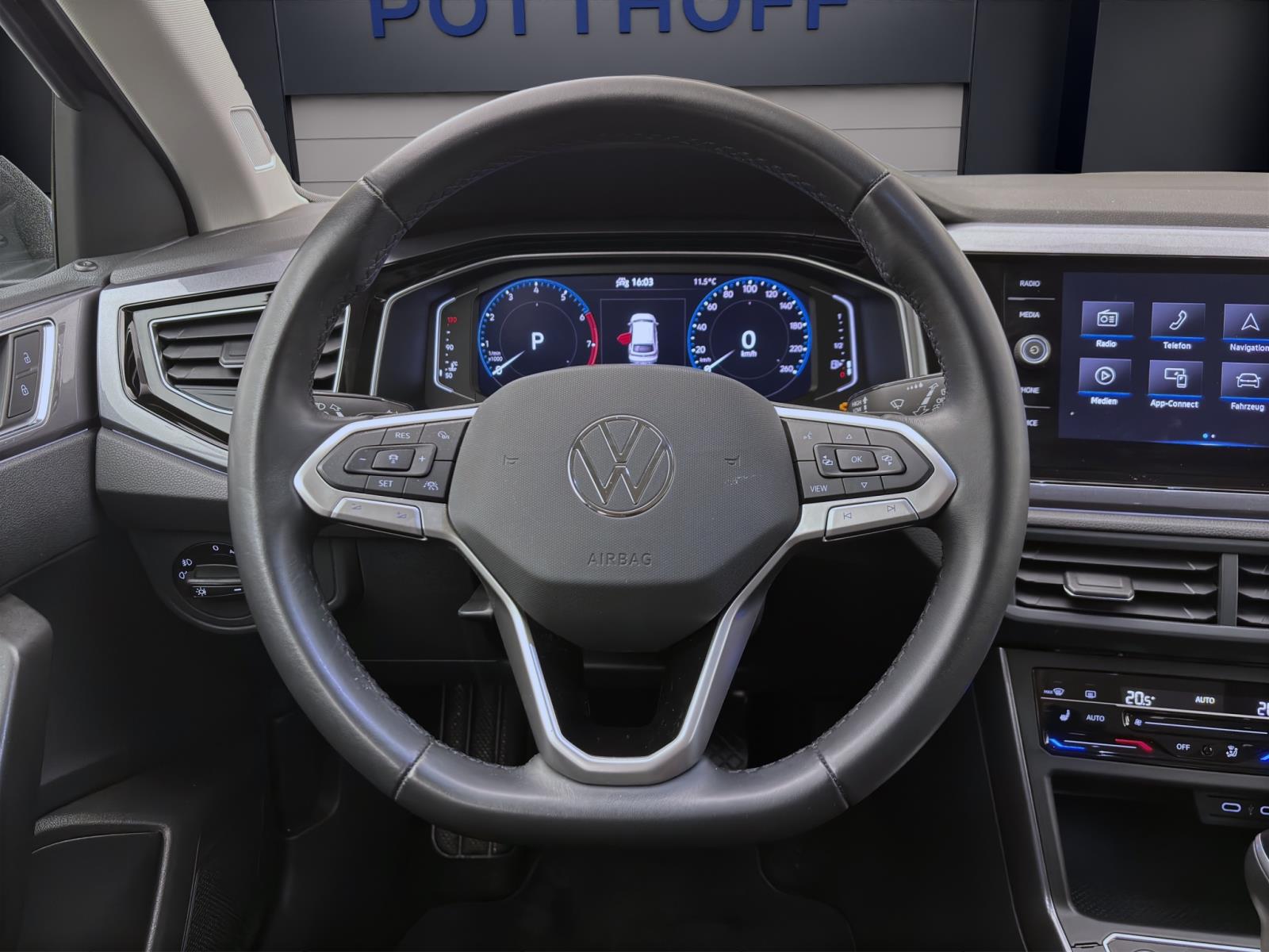 Volkswagen Taigo 1.5 TSI DSG STYLE KAMERA ACC SITZHZG KLIMA