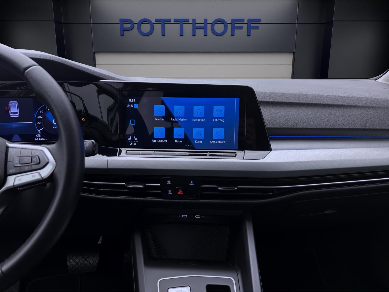 Volkswagen Golf Variant 2.0 TDI DSG LIFE LED PDC NAVI KLIMA