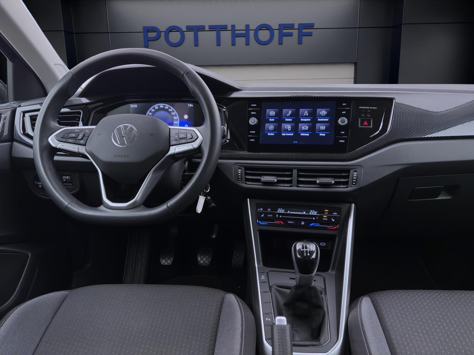 Volkswagen Taigo 1.0 TSI LIFE NAVI KLIMA PDC SITZHZG
