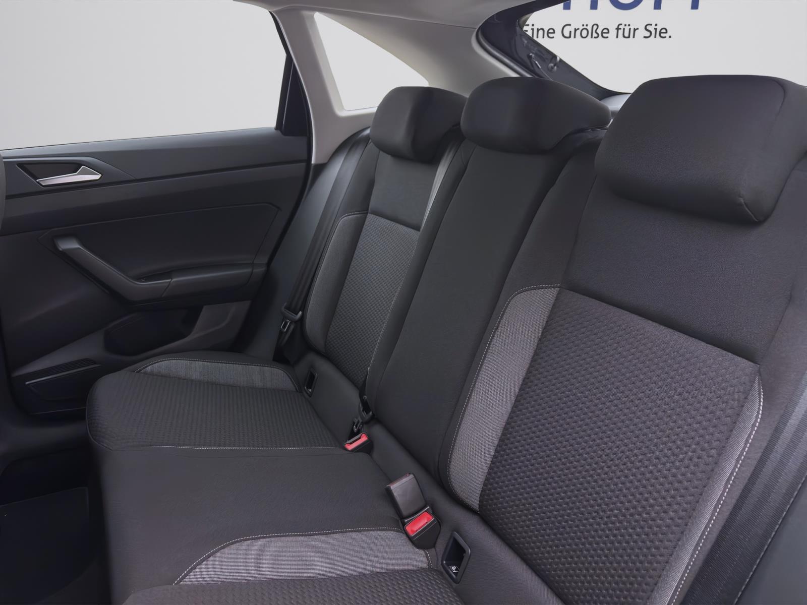 Volkswagen Taigo 1.0 TSI LIFE NAVI KLIMA PDC SITZHZG