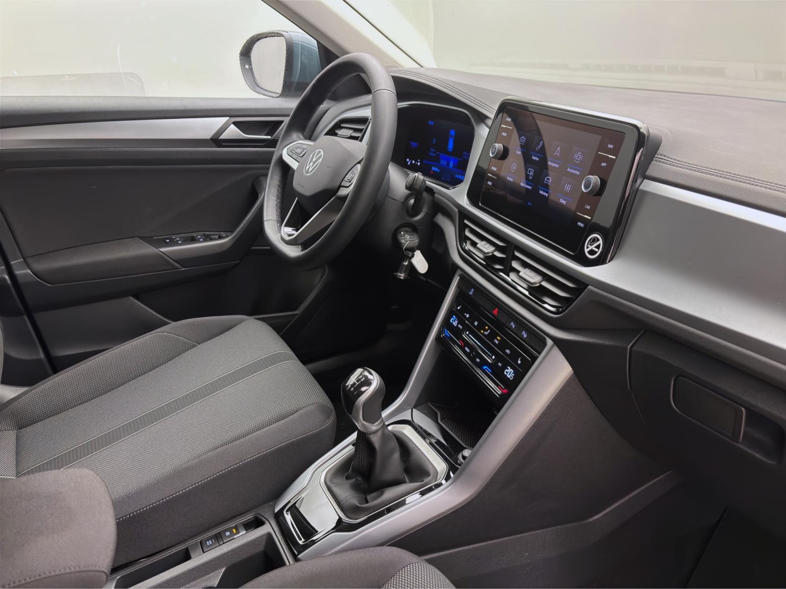 Volkswagen T-Roc 1.0 TSI LIFE NAVI LED SITZHZG LM16