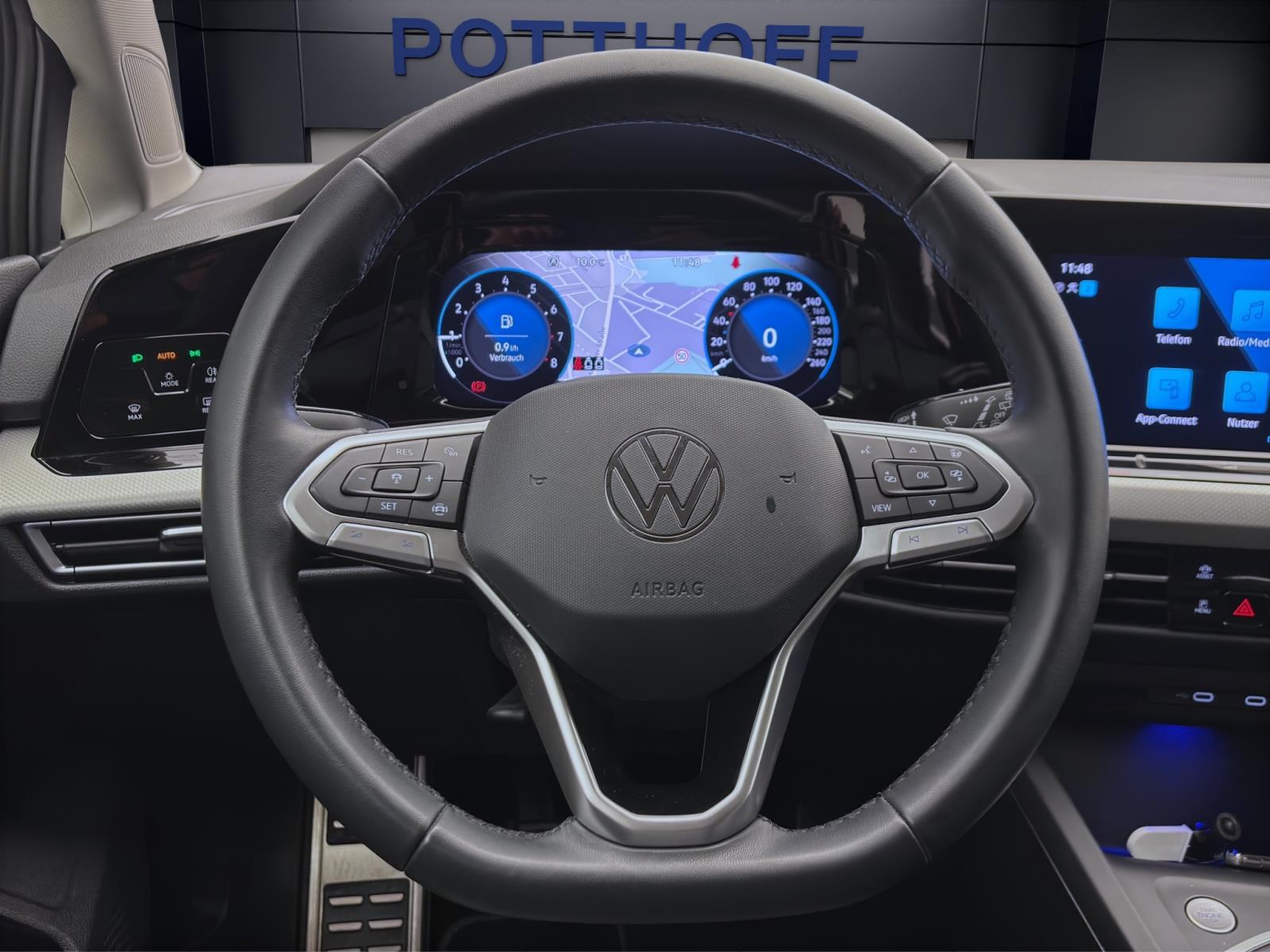 Volkswagen Golf Variant 1.0 TSI MOVE NAVI ACC LED SITZHZG